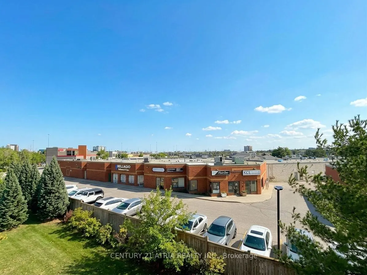 75 Norman Bethune Avenue #310