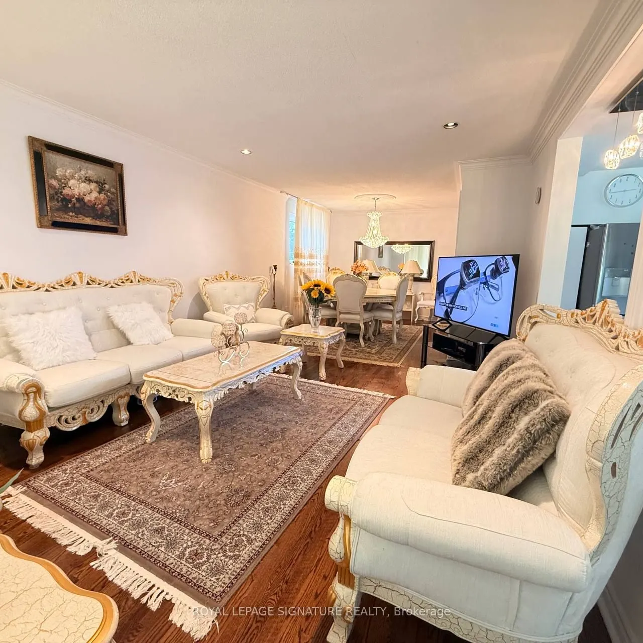 117 Romfield Circuit