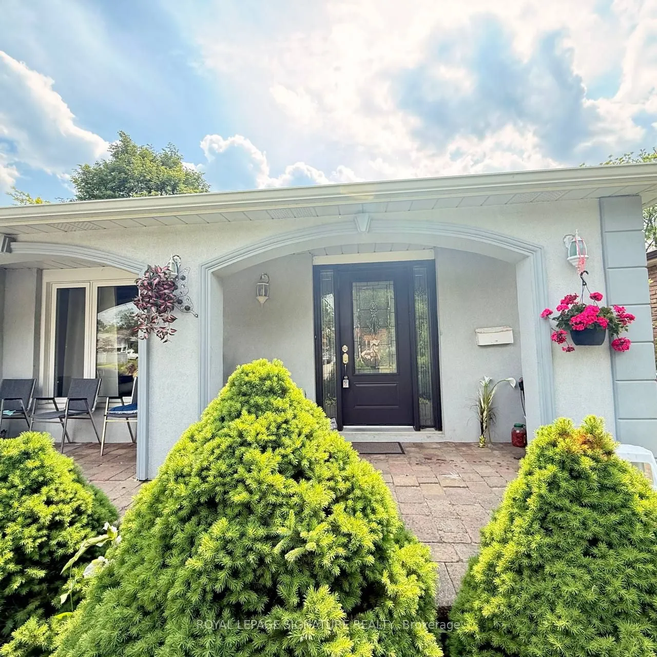 117 Romfield Circuit