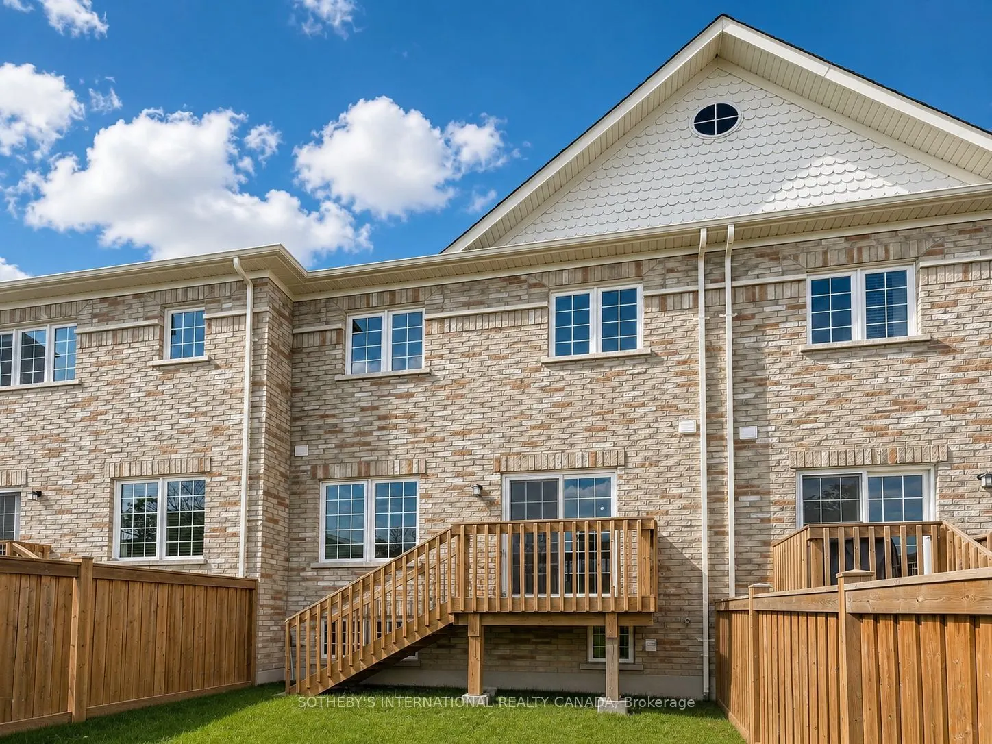 71 Daniele Crescent
