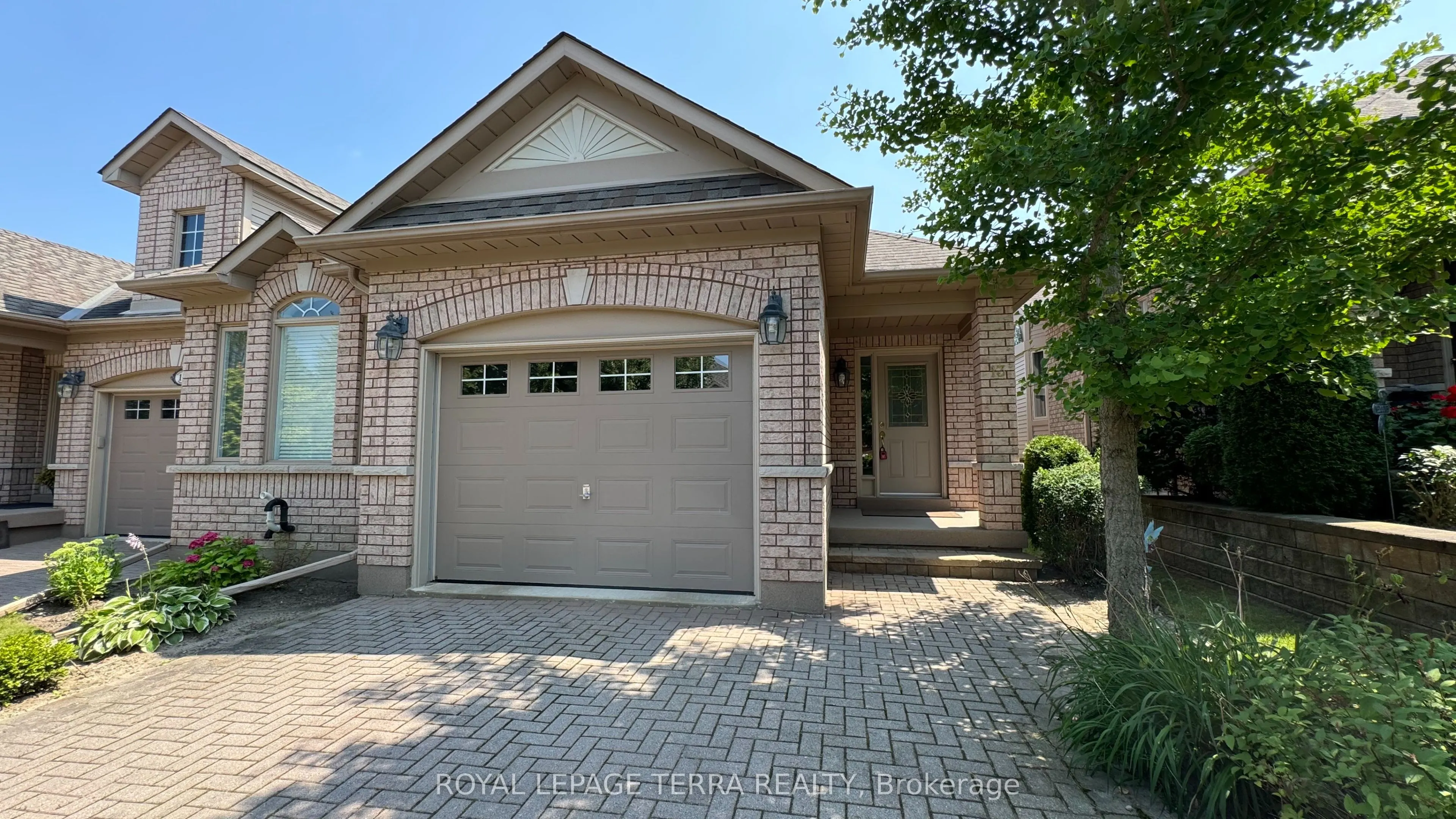13 Montebello Terrace #11