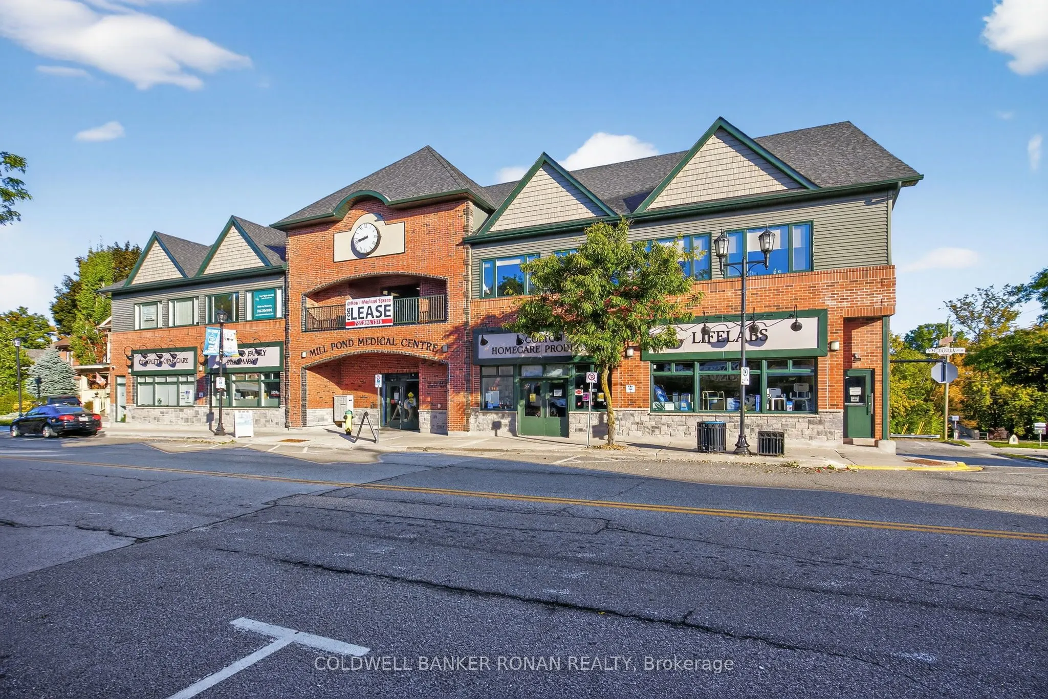 106 Victoria Street W