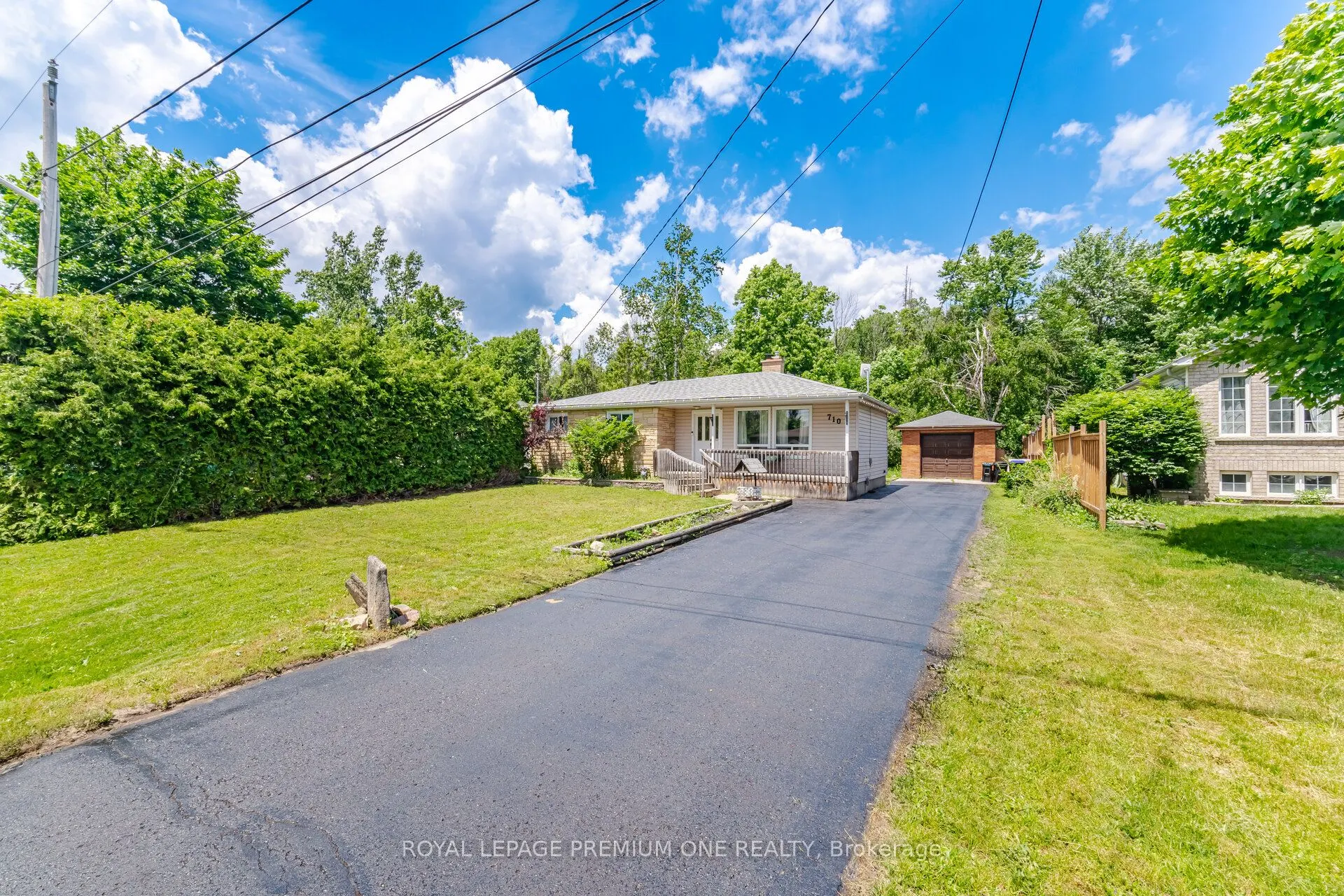 710 Rose Lane
