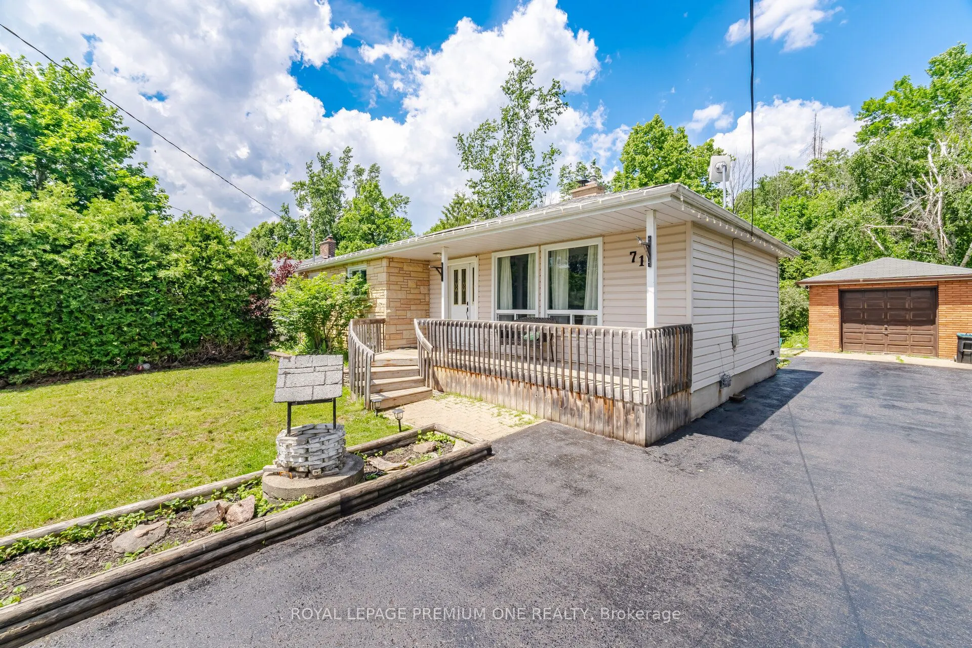 710 Rose Lane