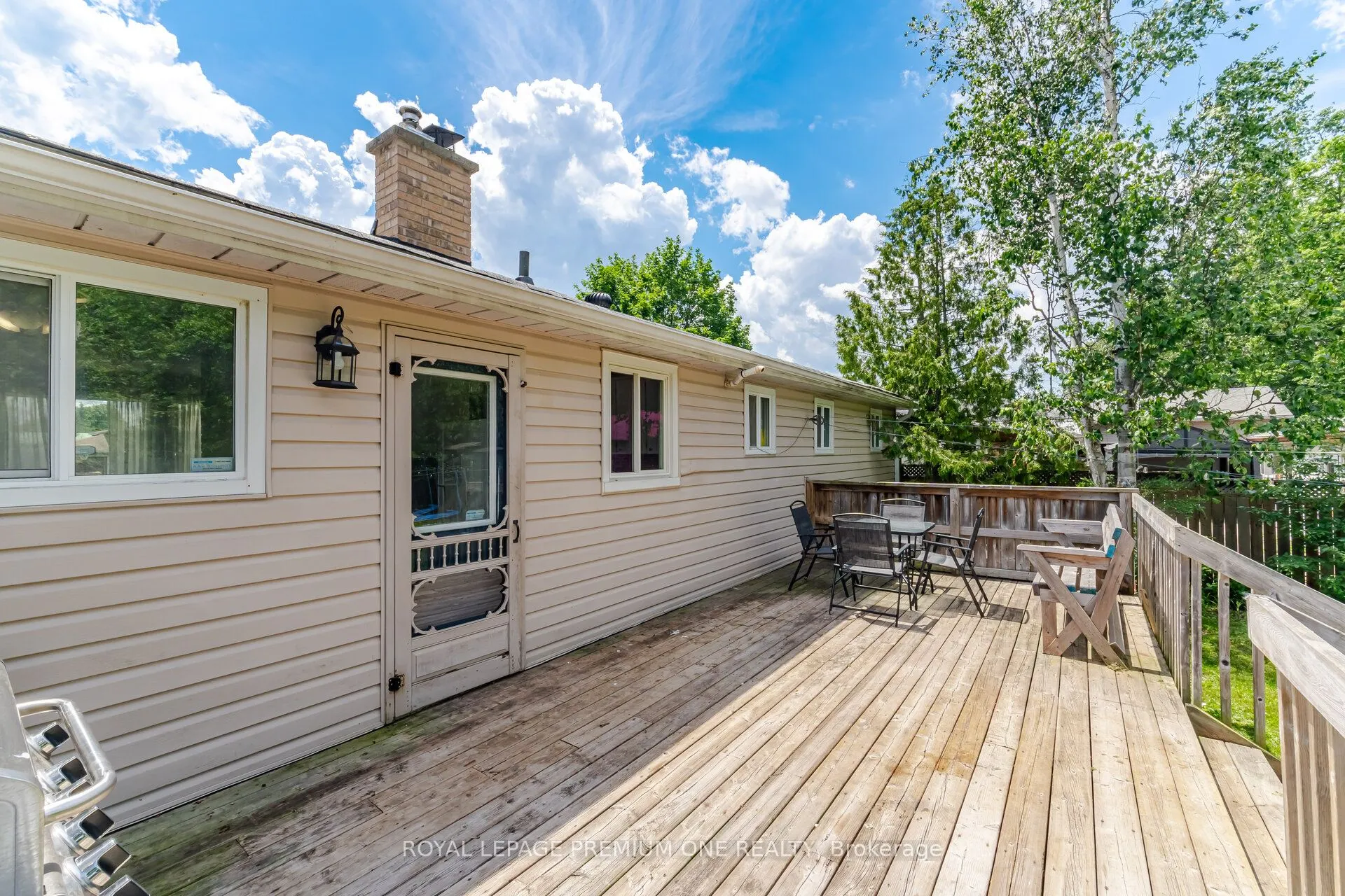 710 Rose Lane