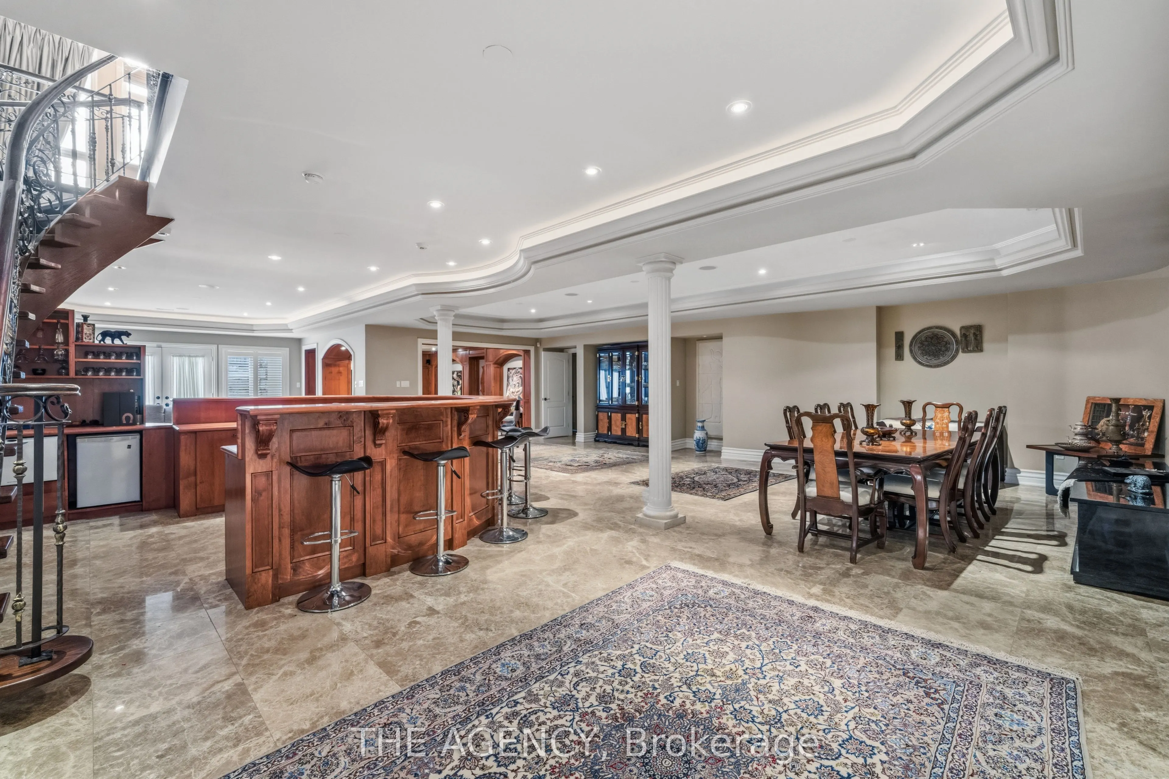 16 DEW DROP Court