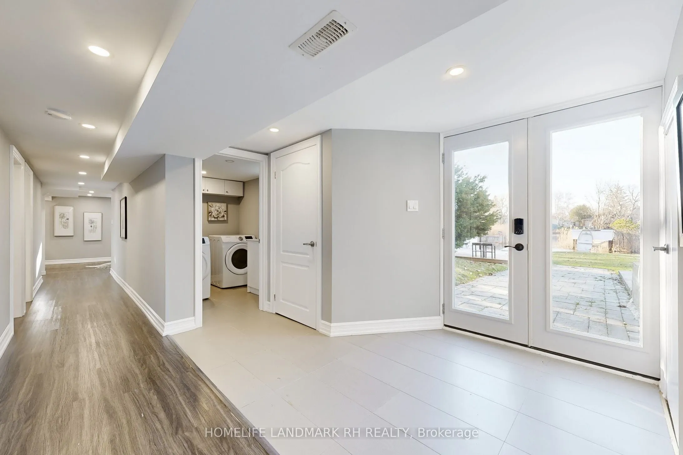 88 Riverglen Drive