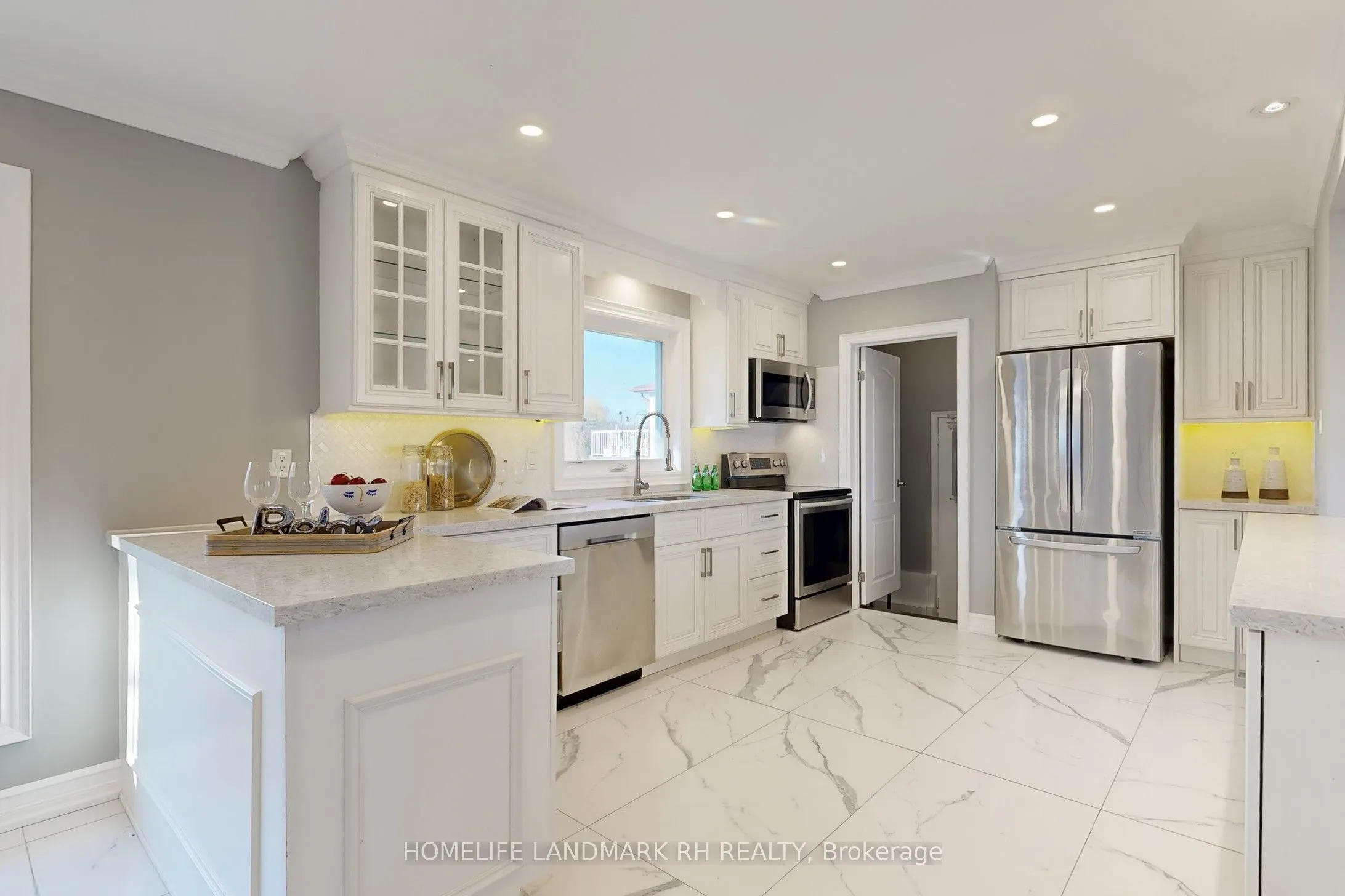 88 Riverglen Drive