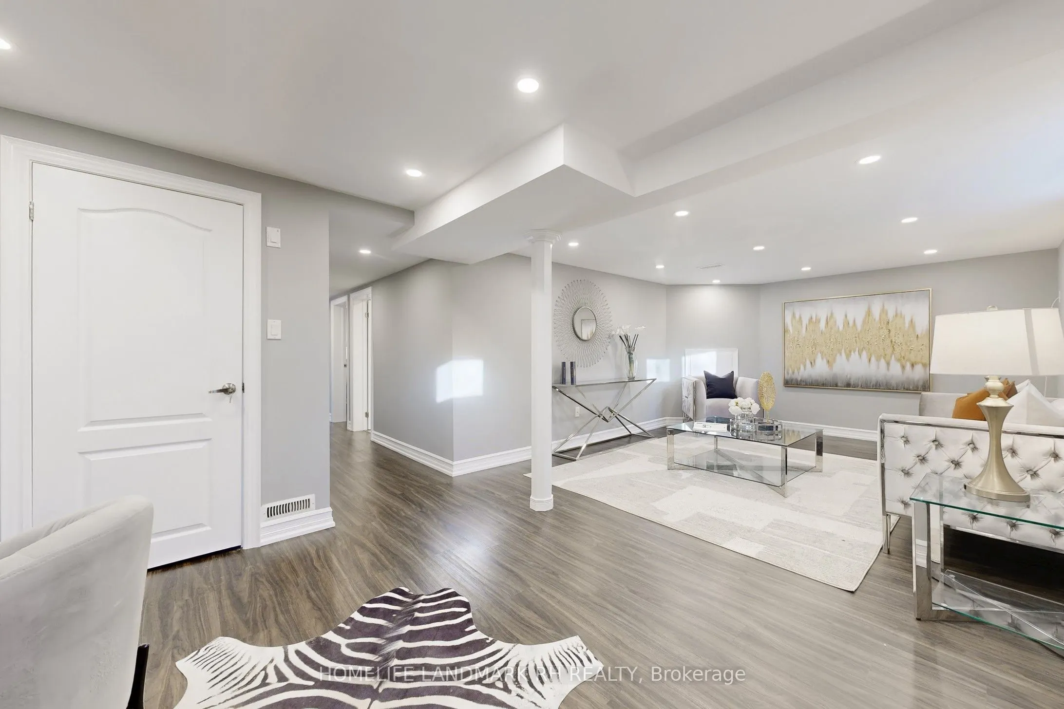 88 Riverglen Drive