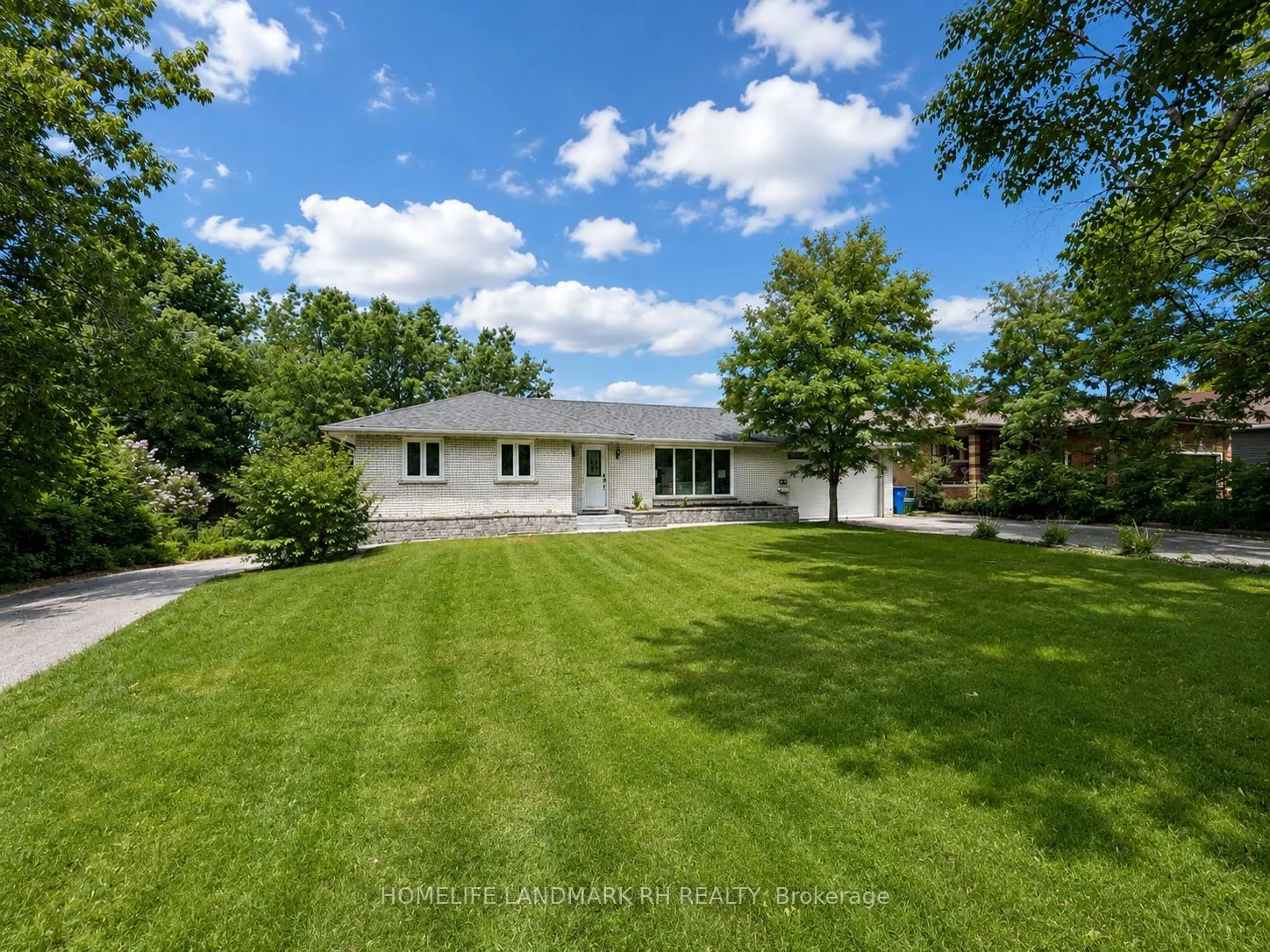 88 Riverglen Drive