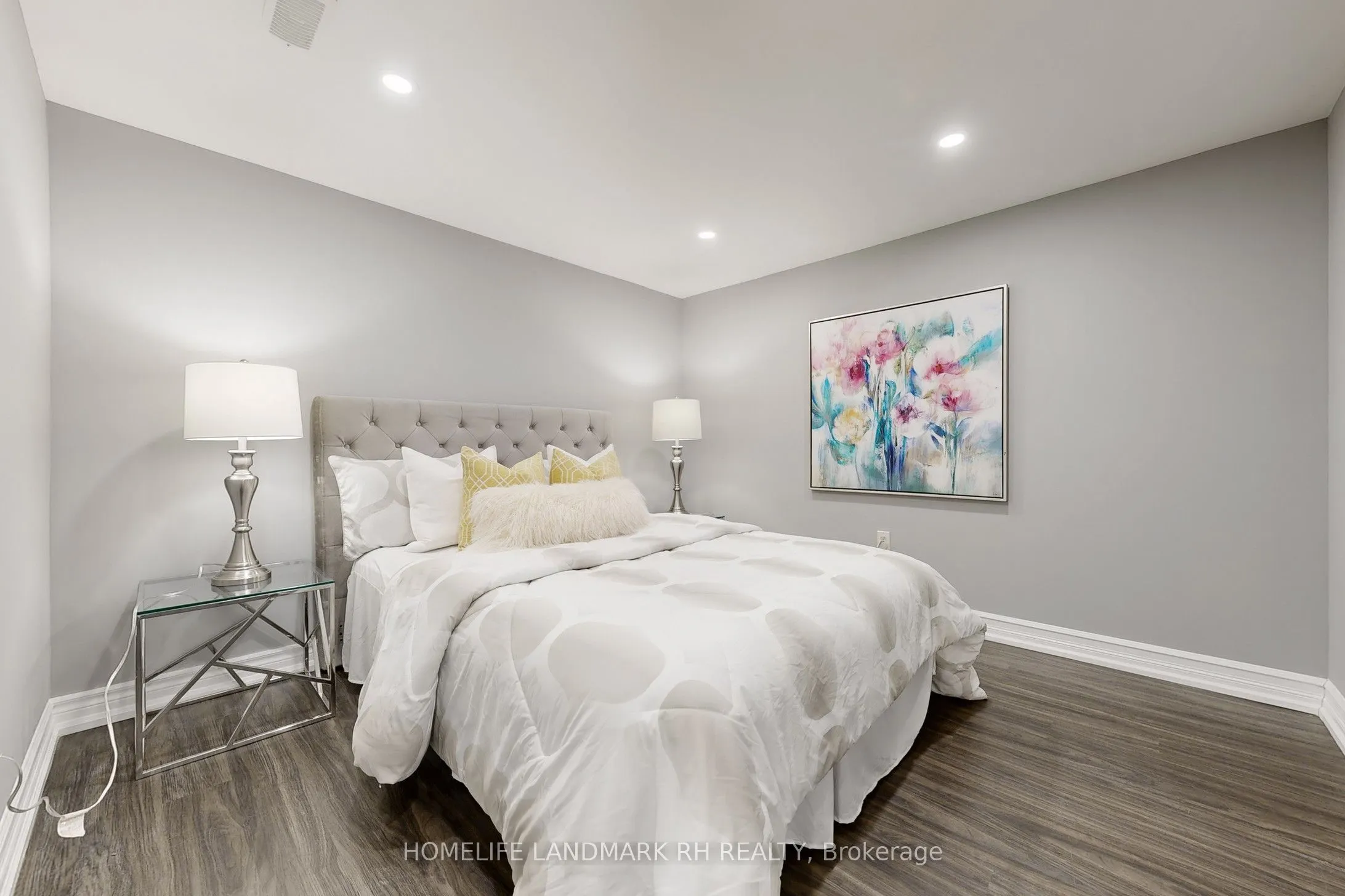 88 Riverglen Drive