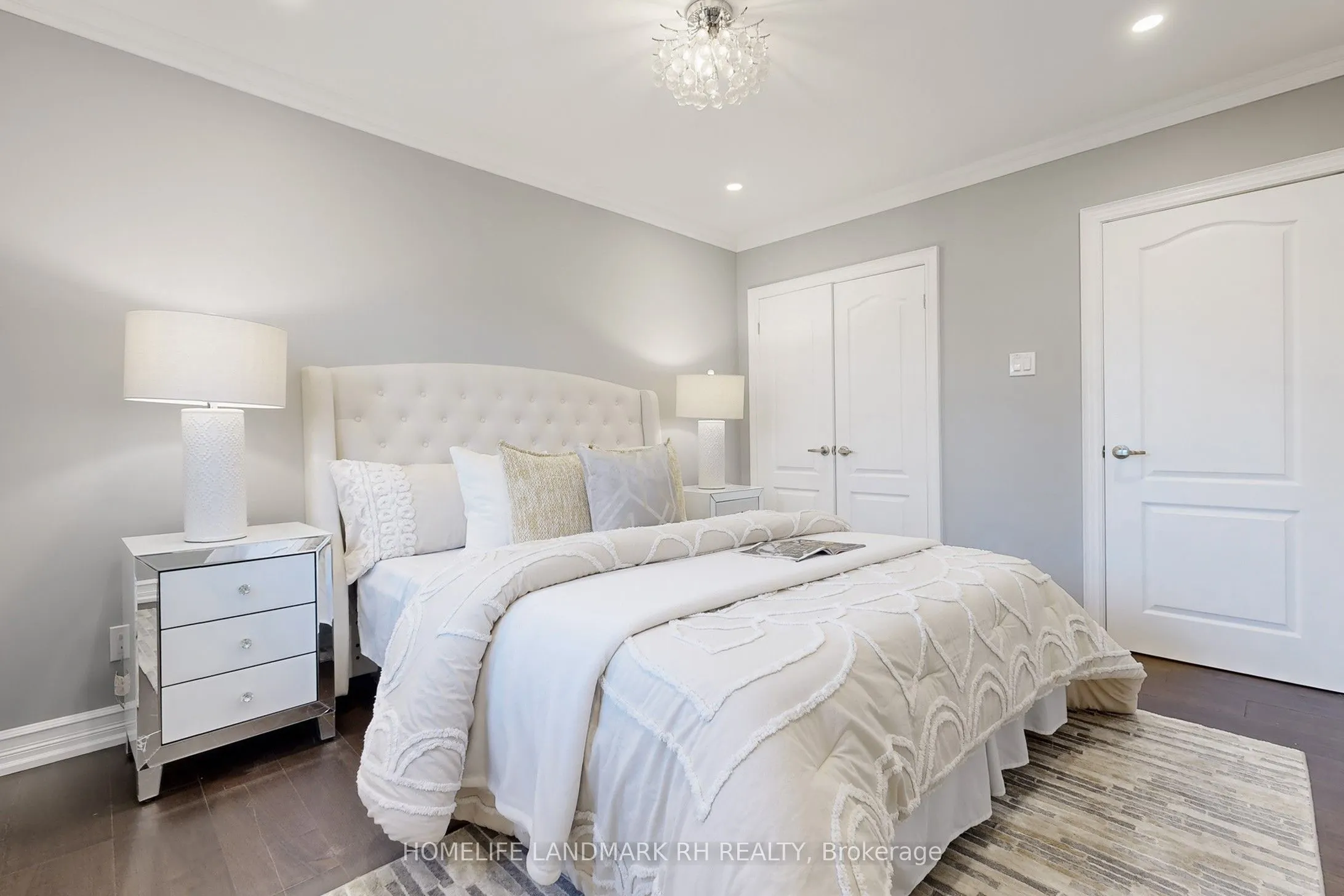 88 Riverglen Drive