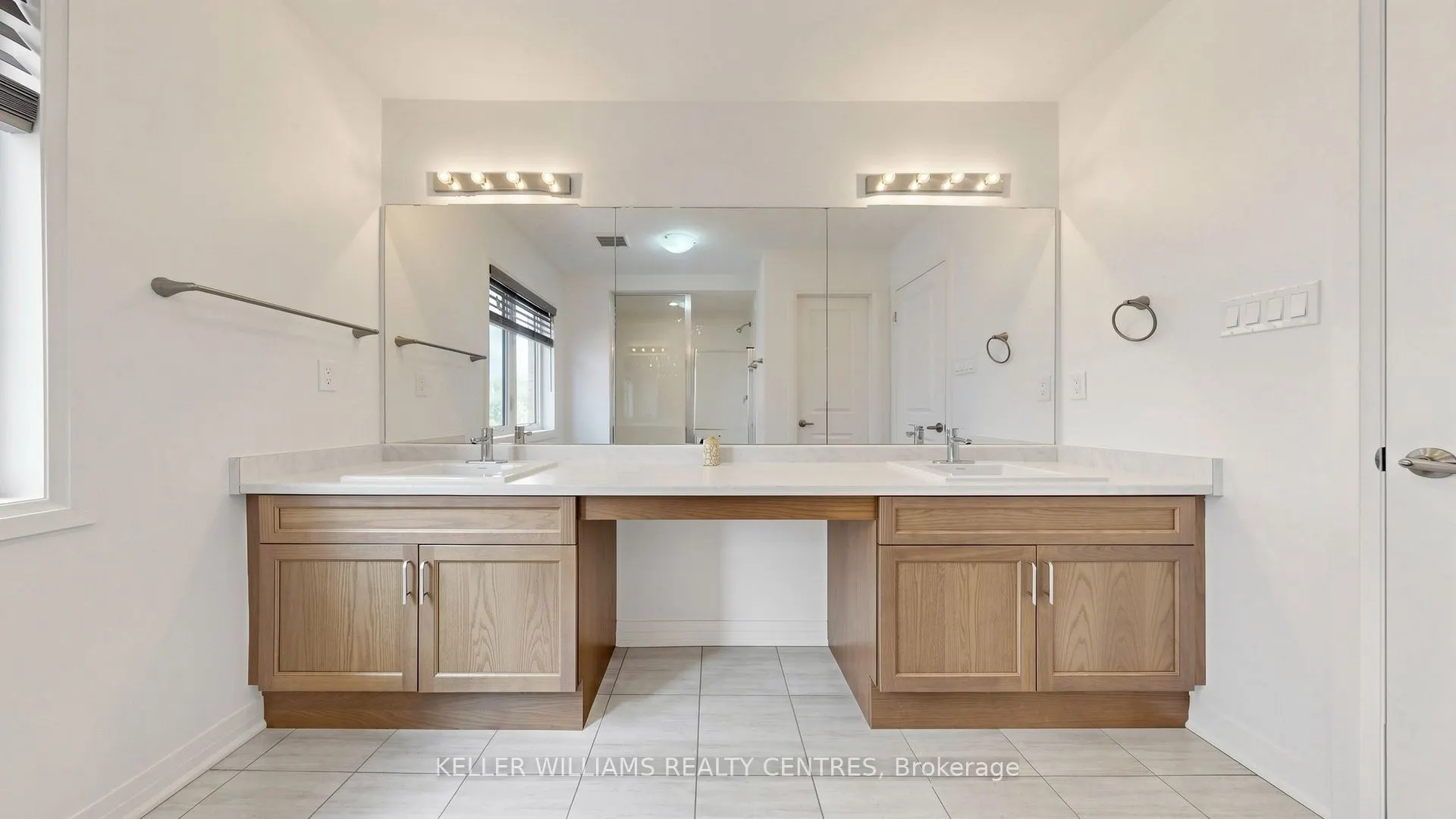 3 Pridham Place