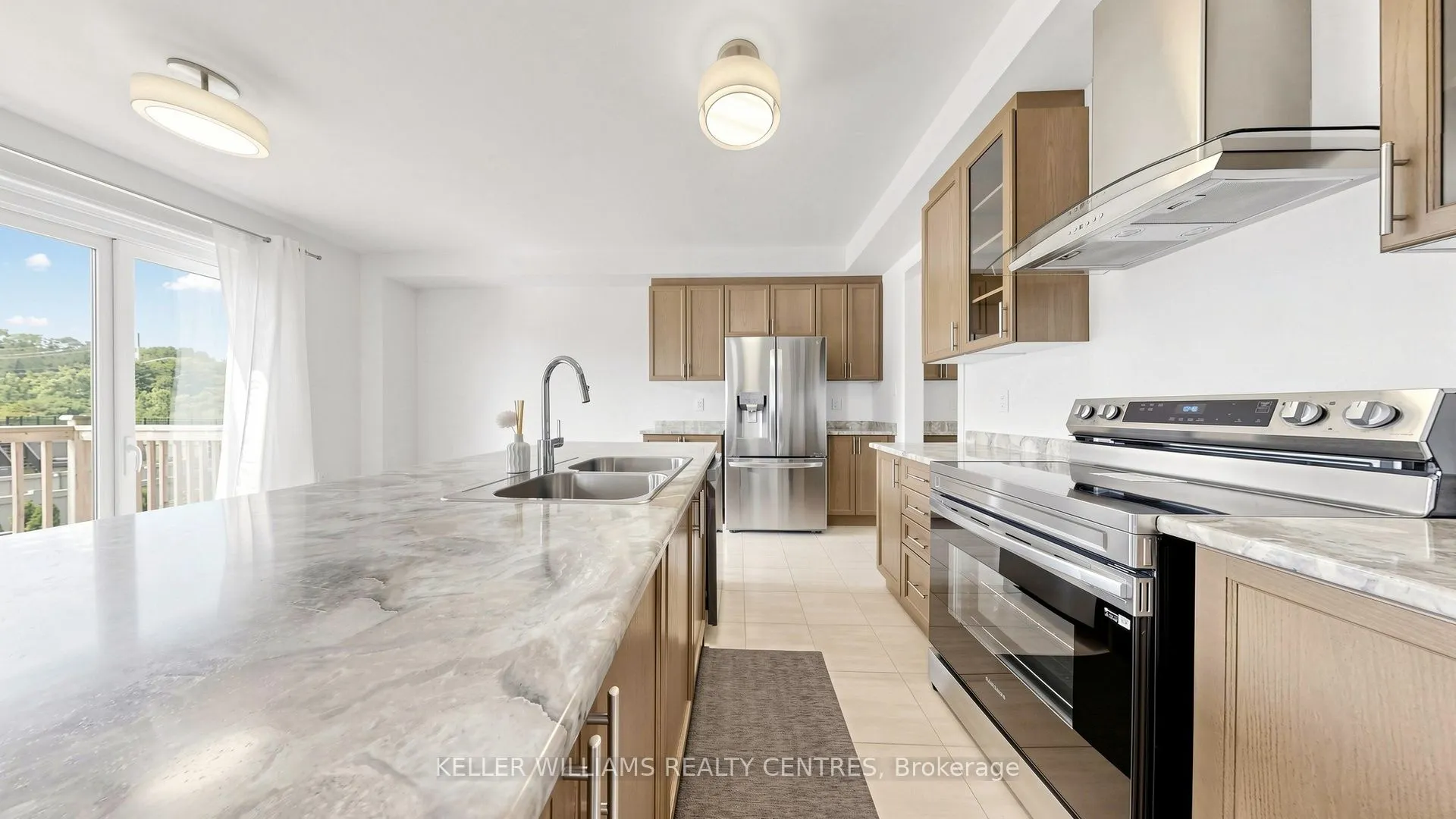 3 Pridham Place