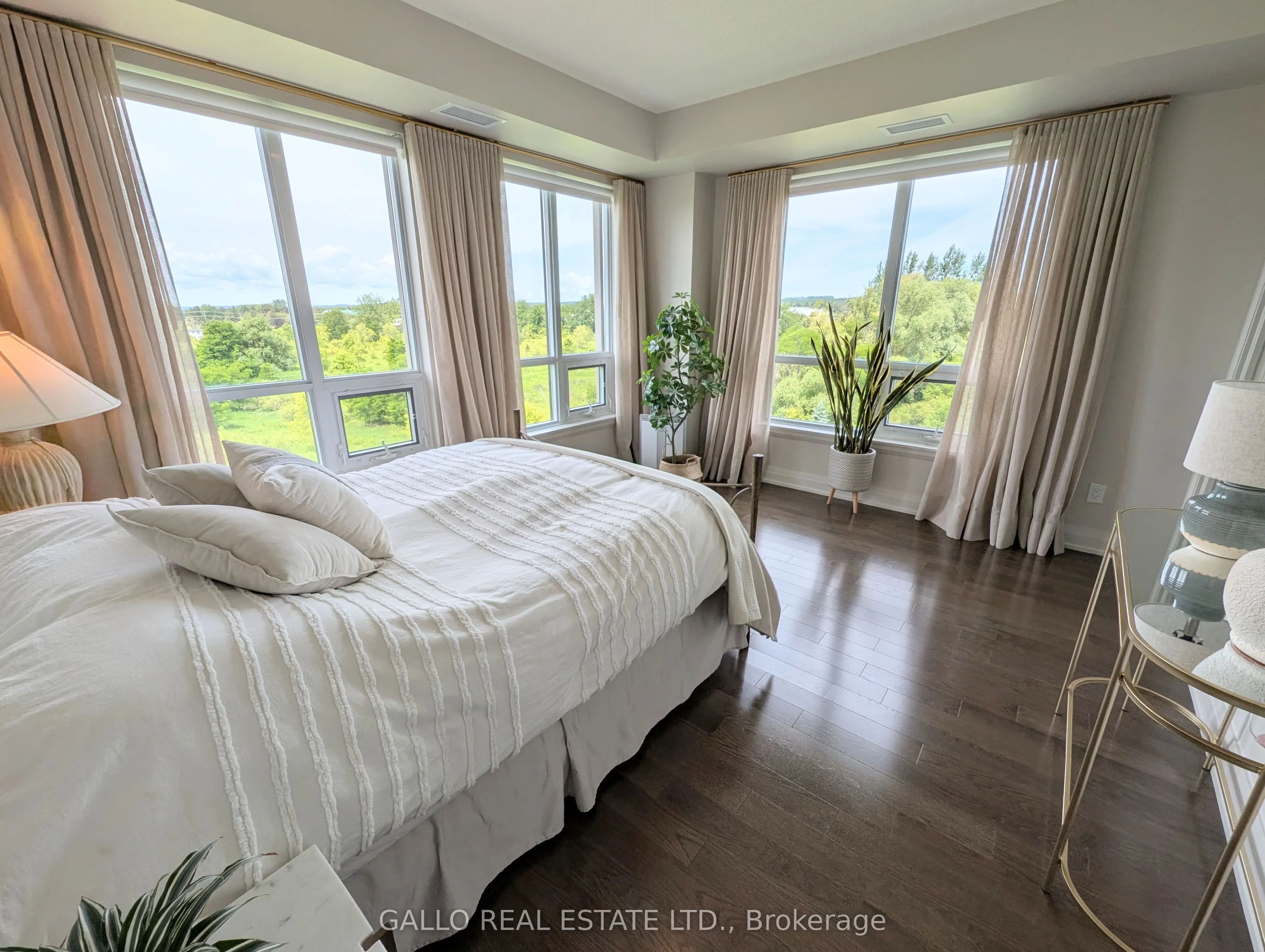 25 Baker Hill Boulevard #505