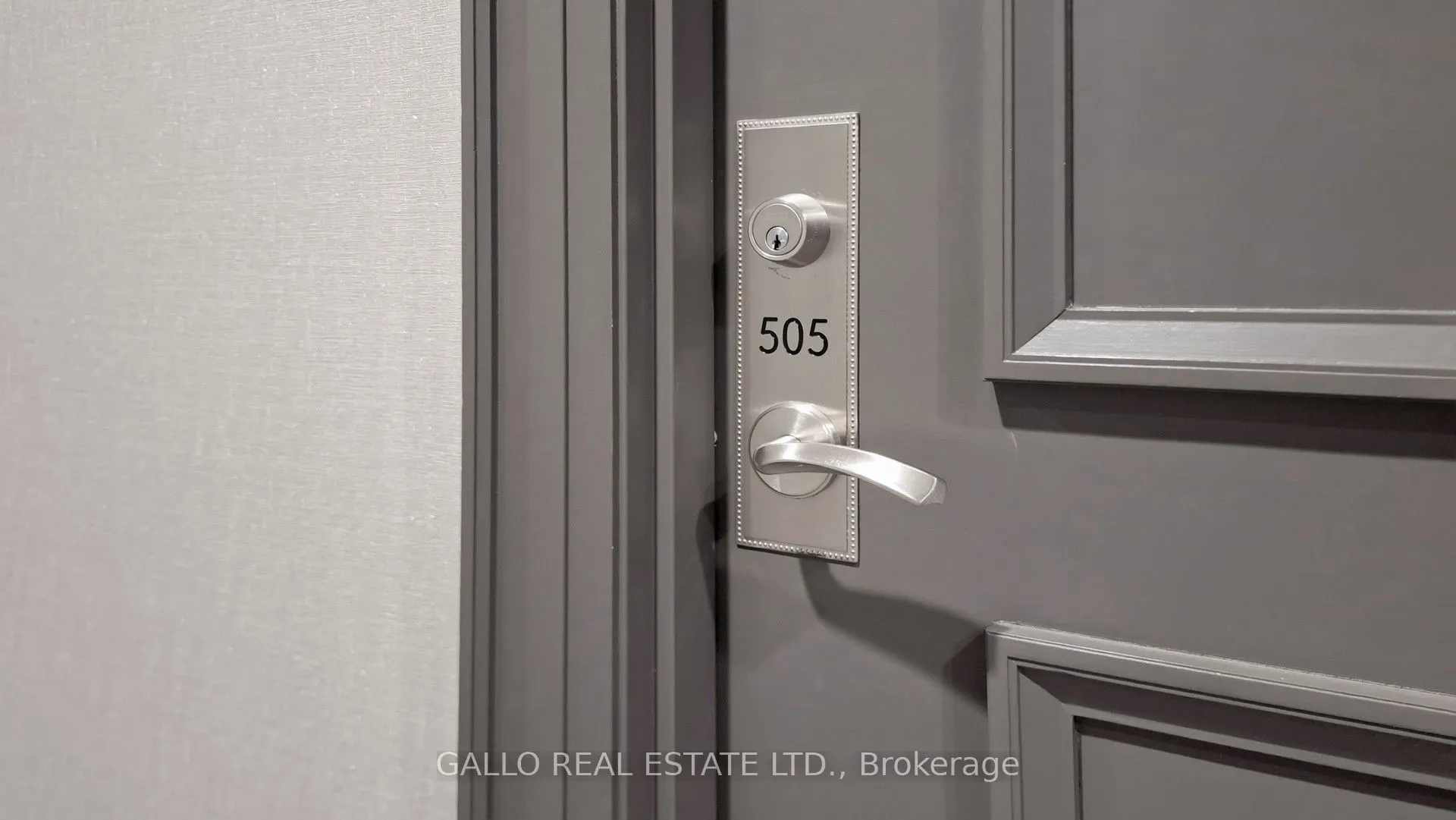 25 Baker Hill Boulevard #505