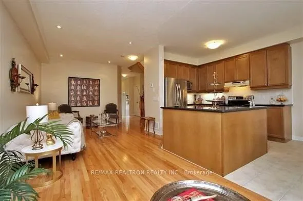 35 Elihof Drive