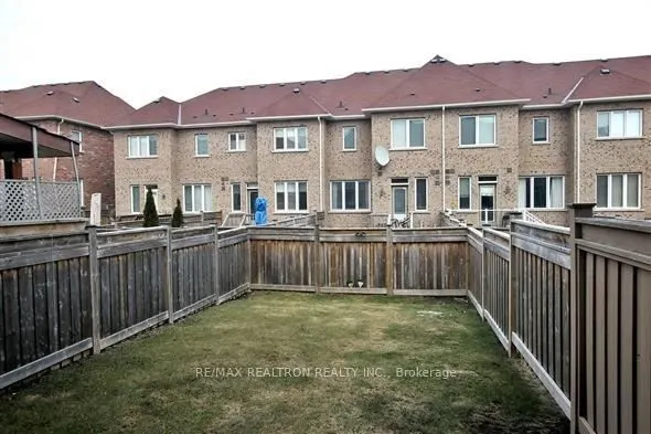35 Elihof Drive