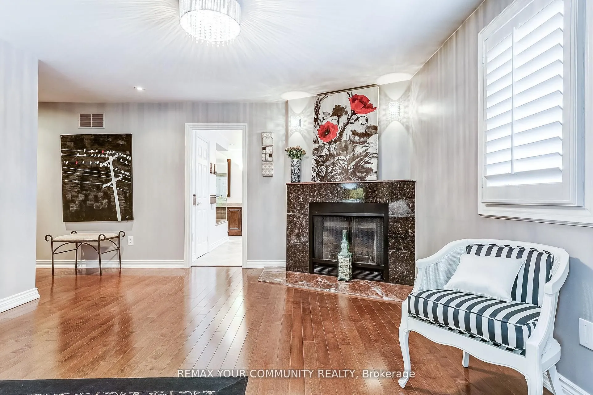 30 Deanbank Drive