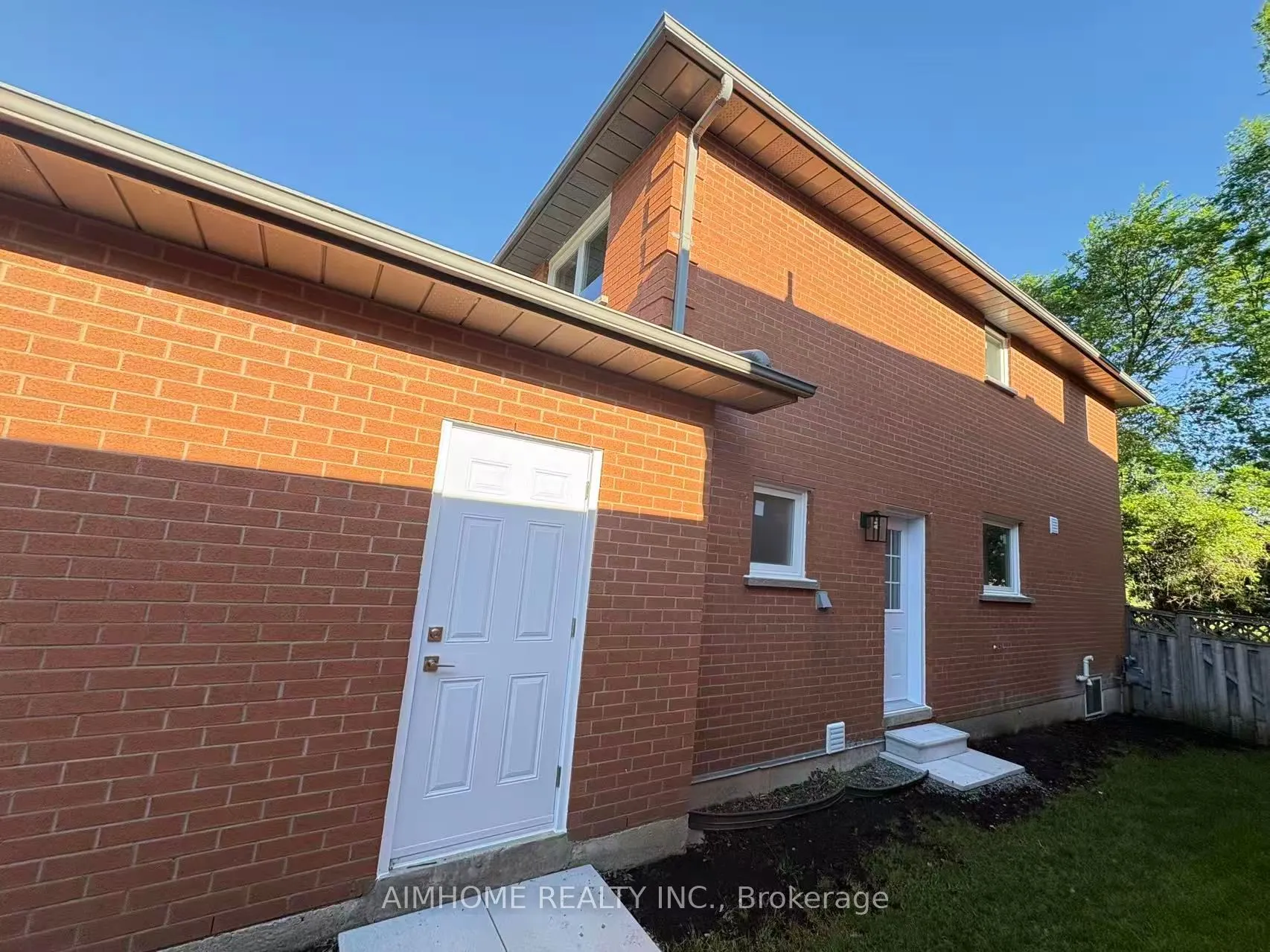 108 Berwick Crescent