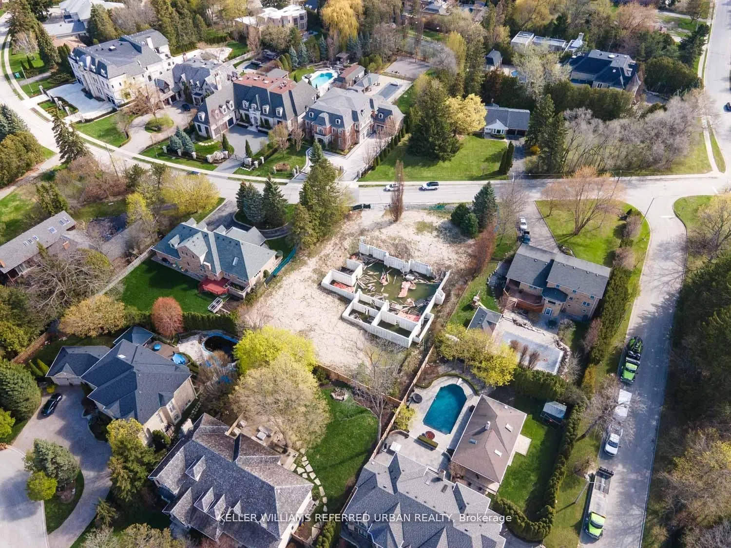 6 Maryvale Crescent