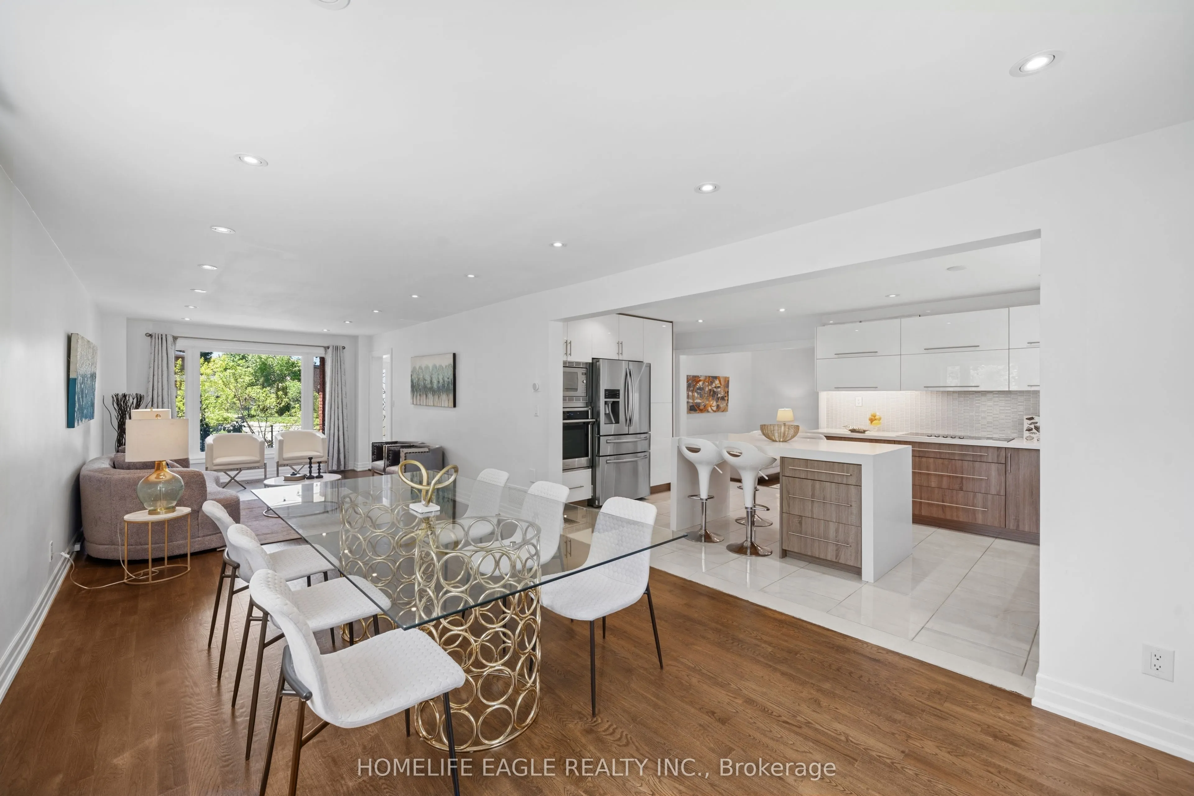 304 Firglen Ridge