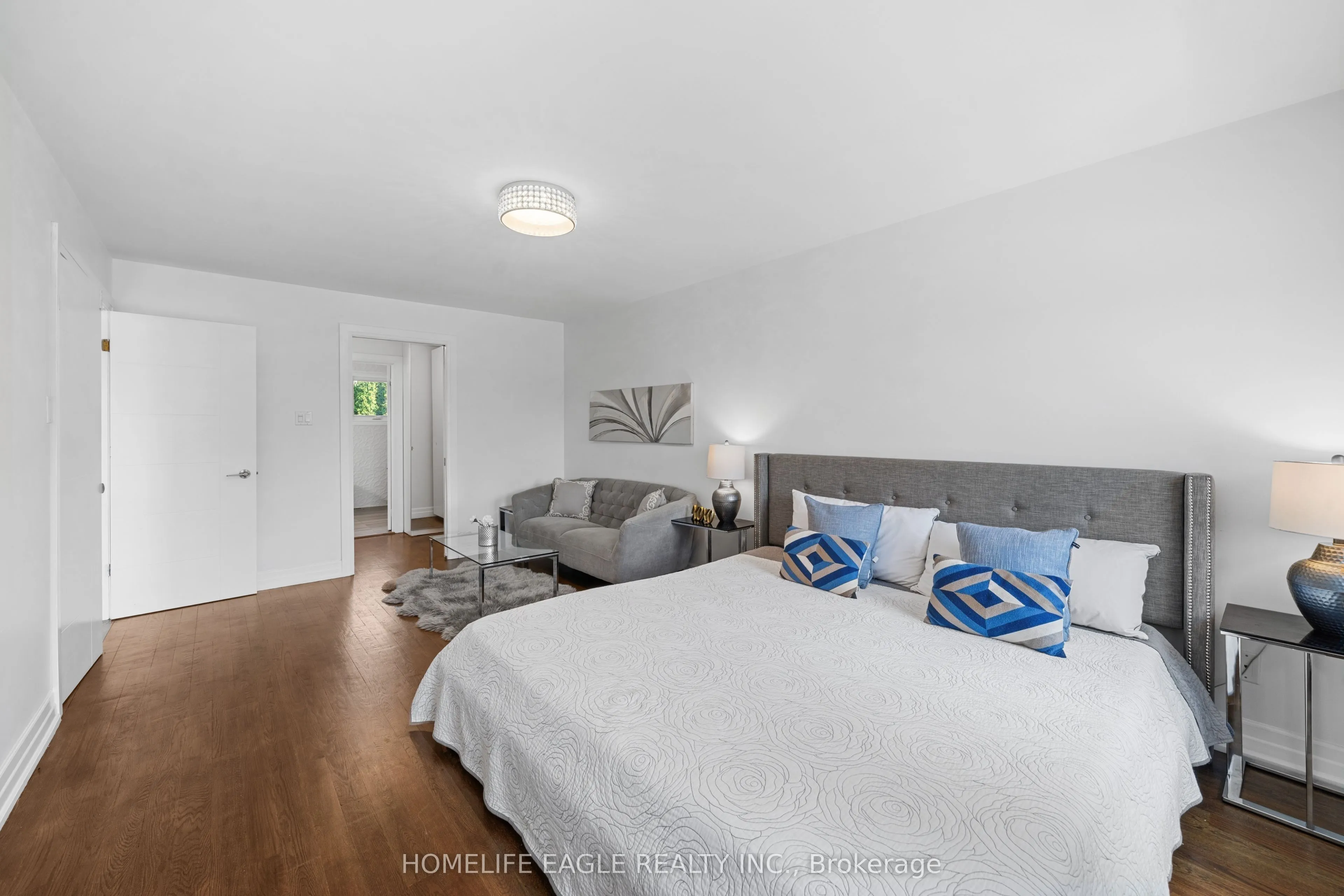 304 Firglen Ridge