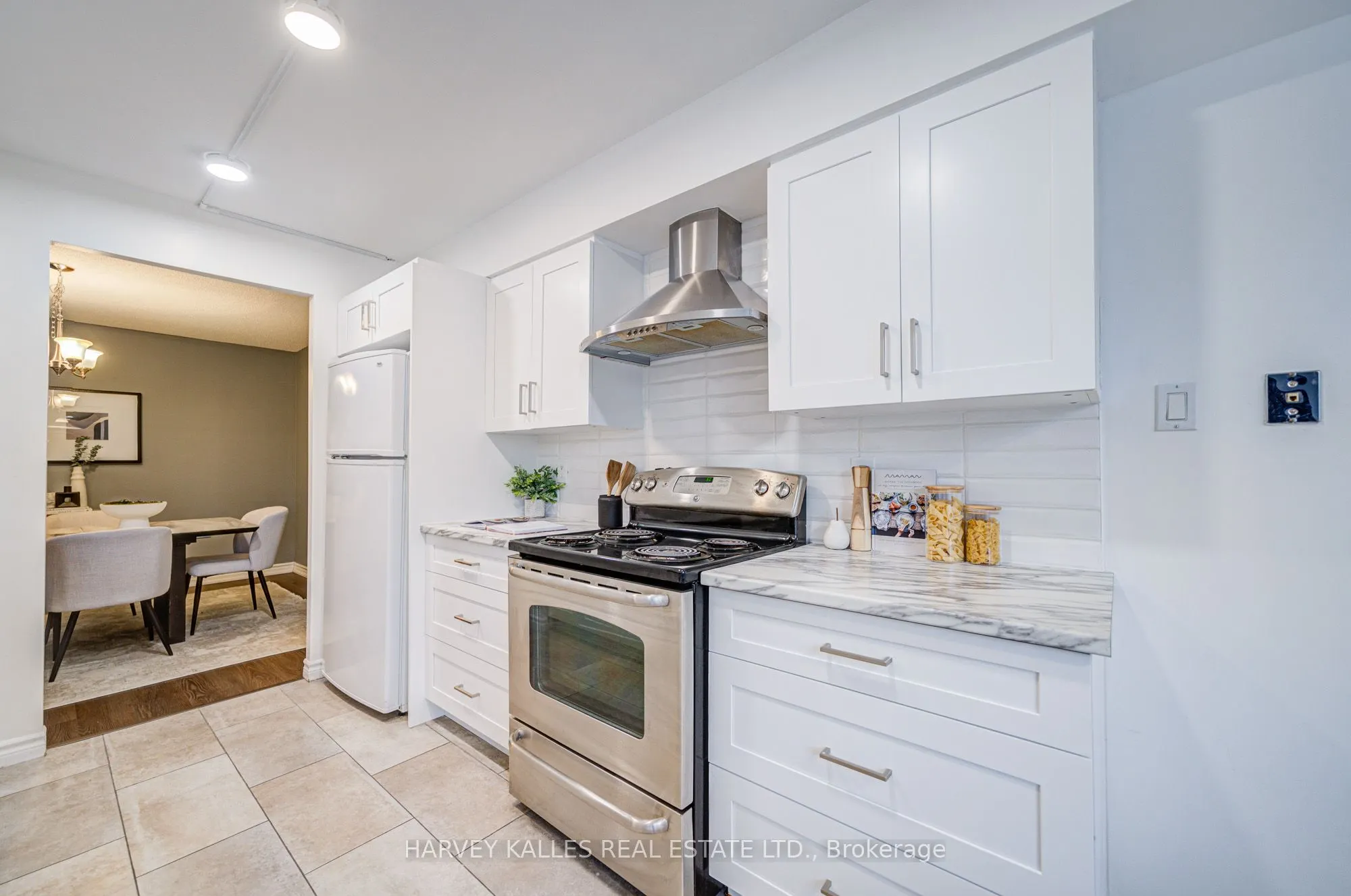 120 Promenade Circle #212