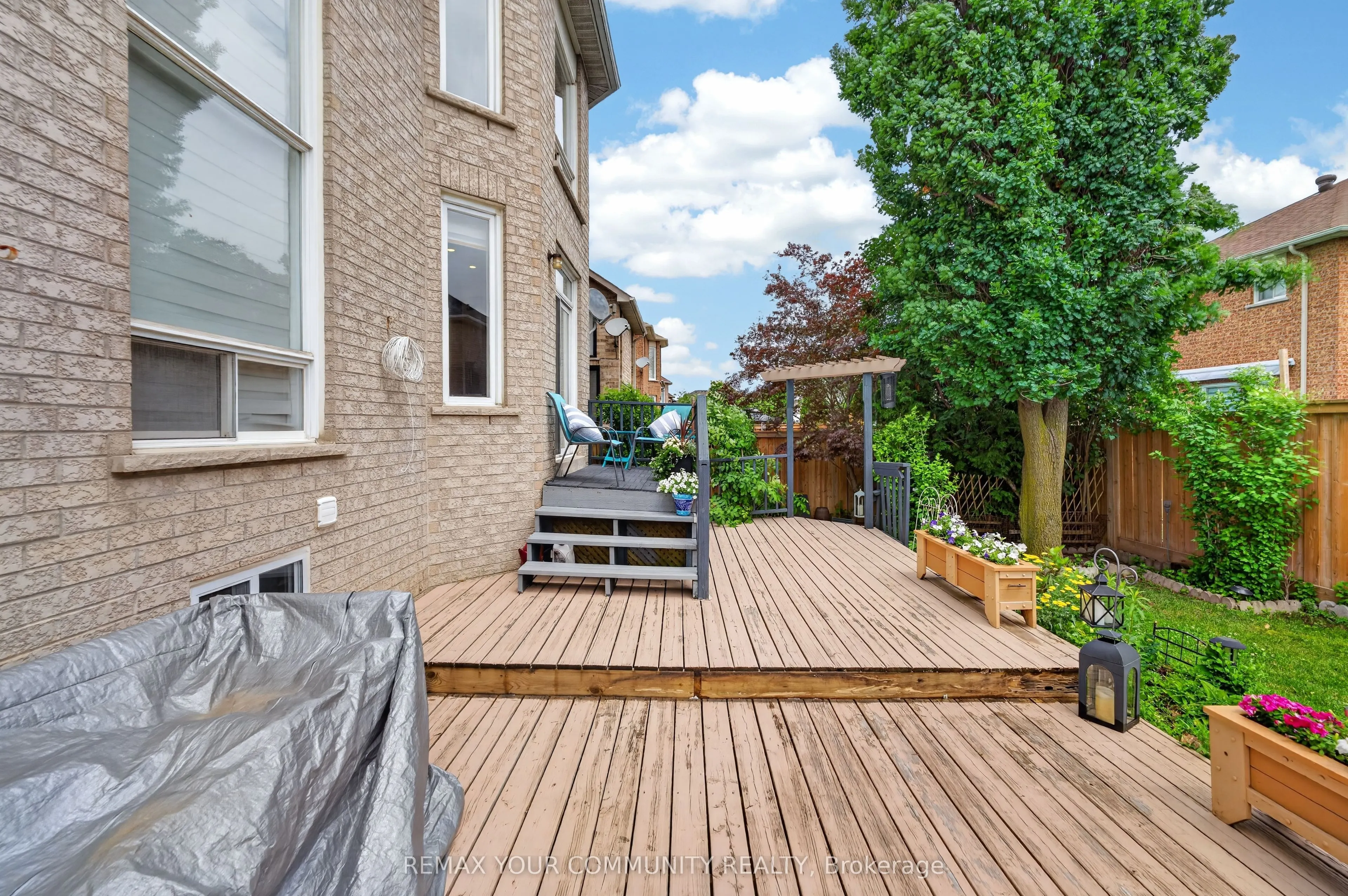 119 Toscana Road