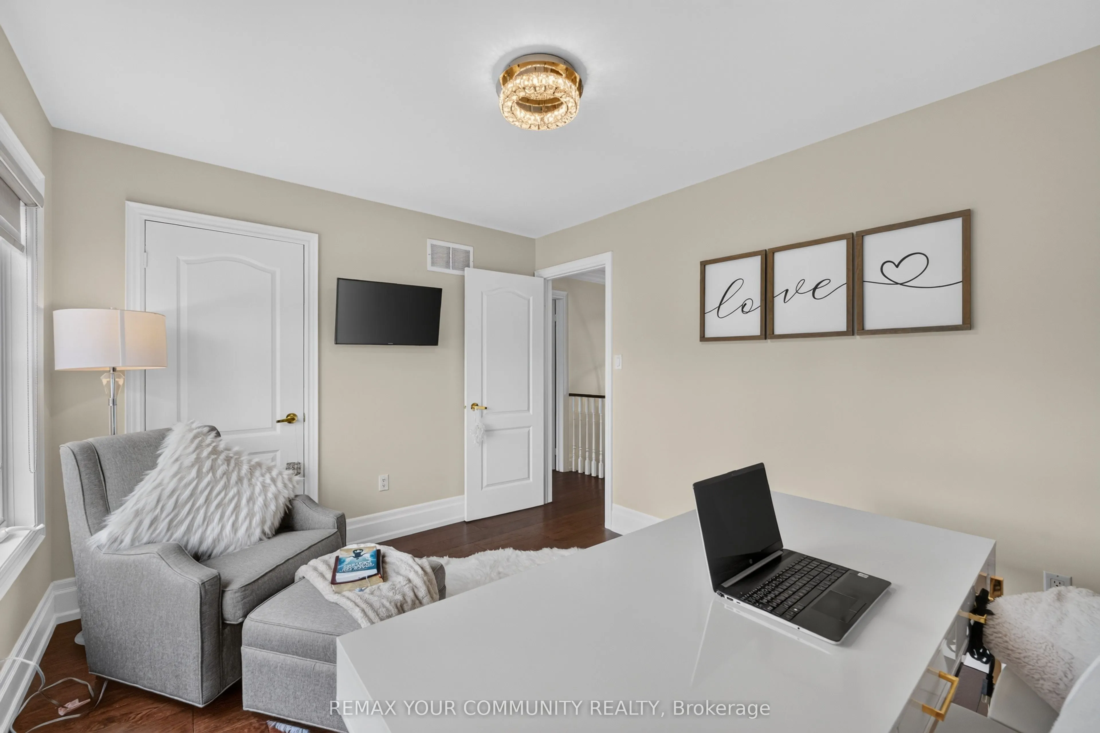 119 Toscana Road