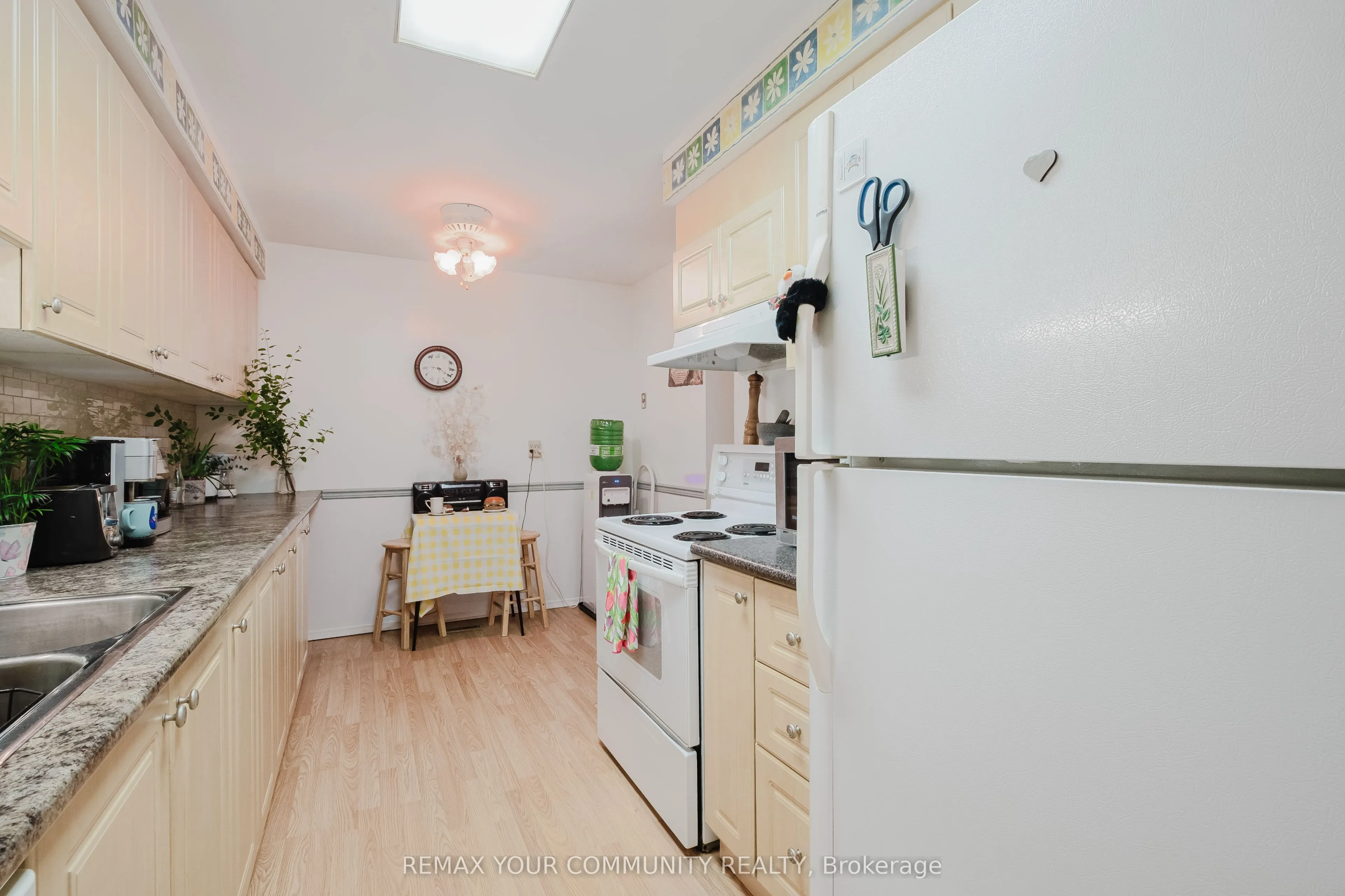 27 Dunkeld Way #37