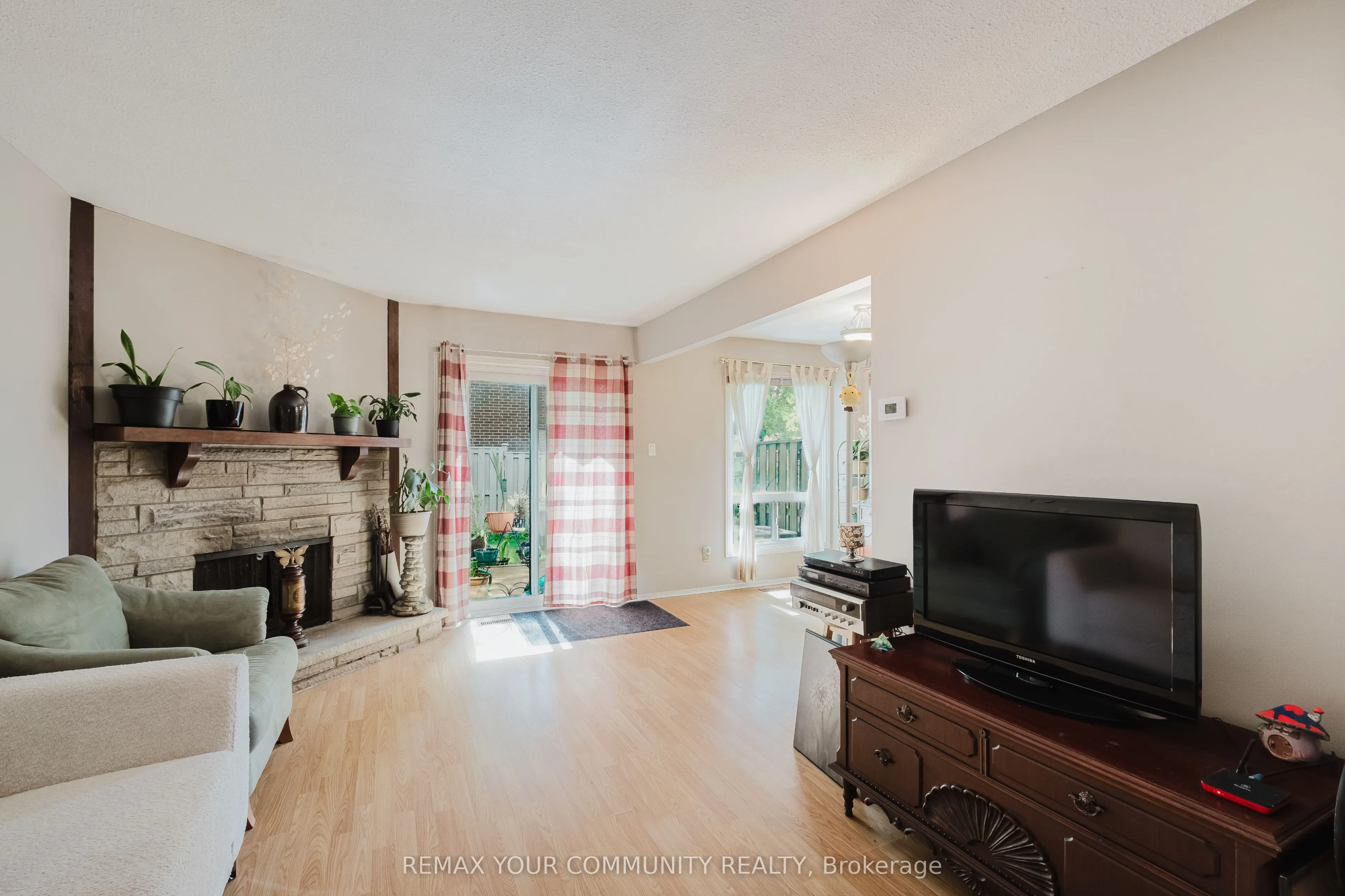 27 Dunkeld Way #37