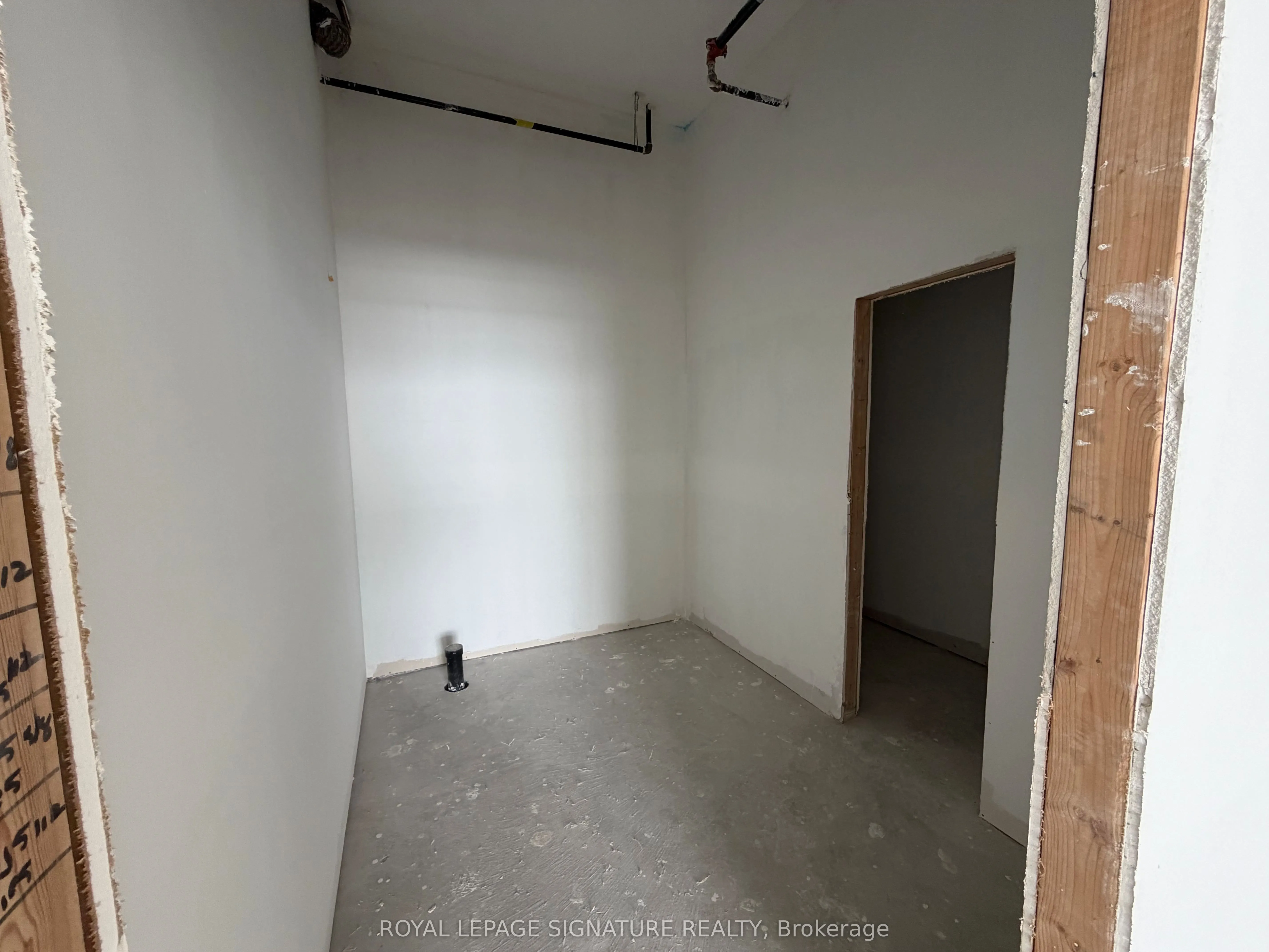 200 Dissette Street #6