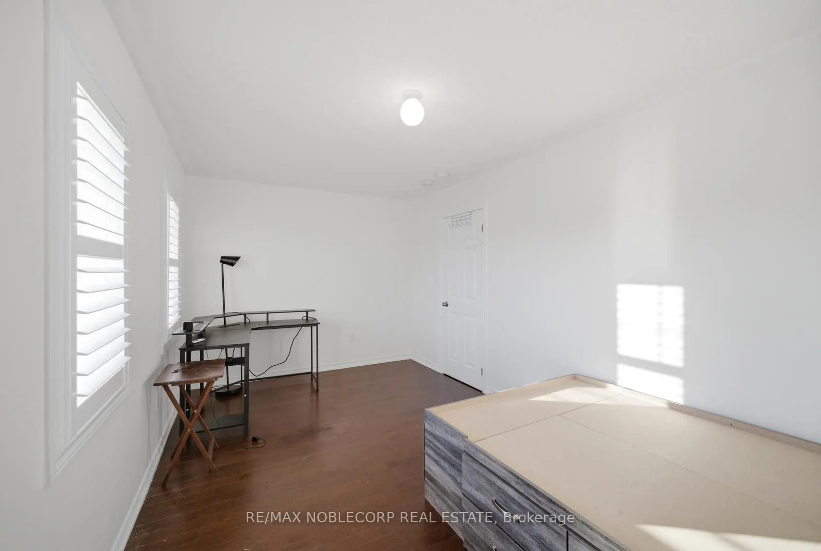 15 Gould Crescent