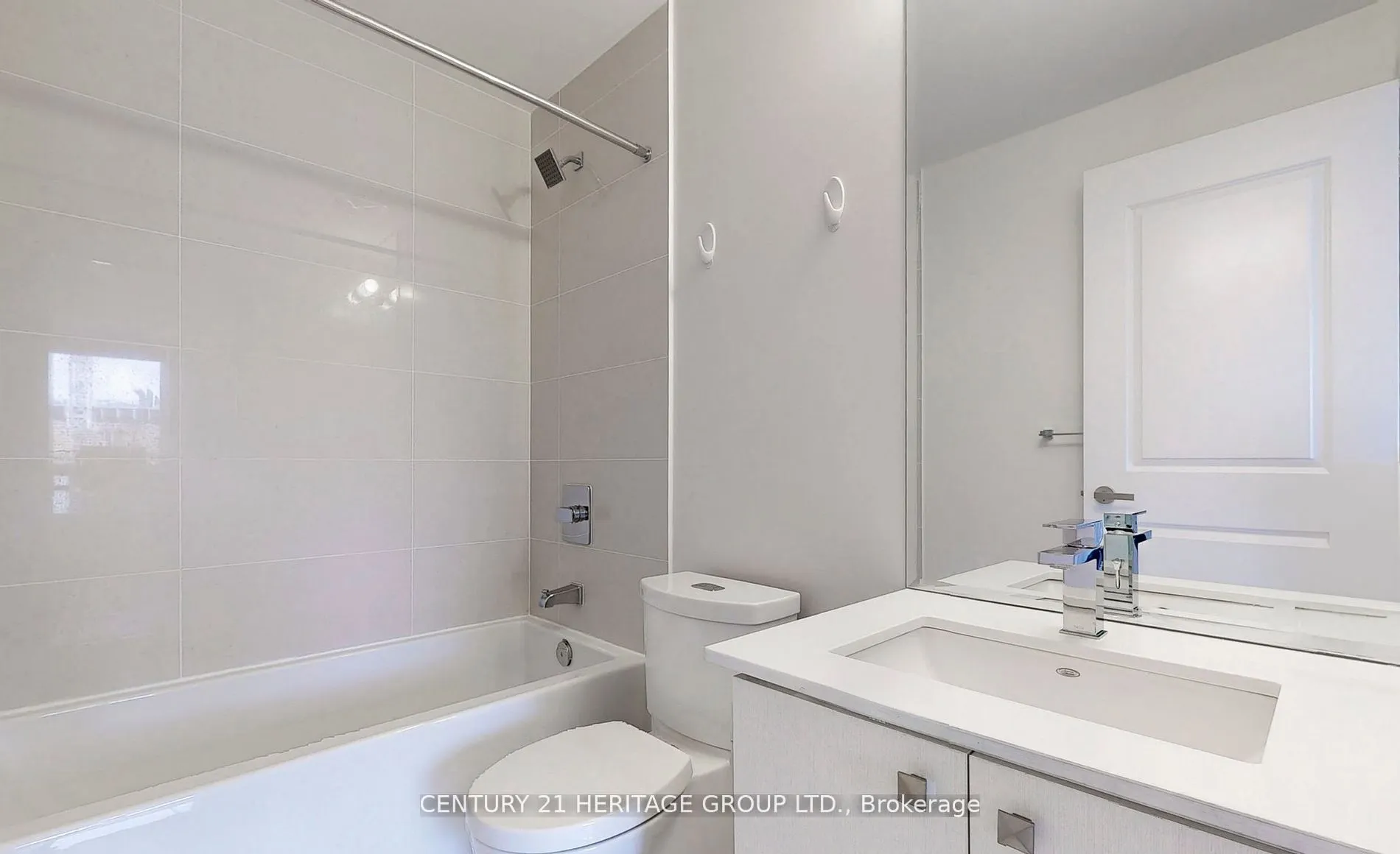 9085 Jane Street #1512