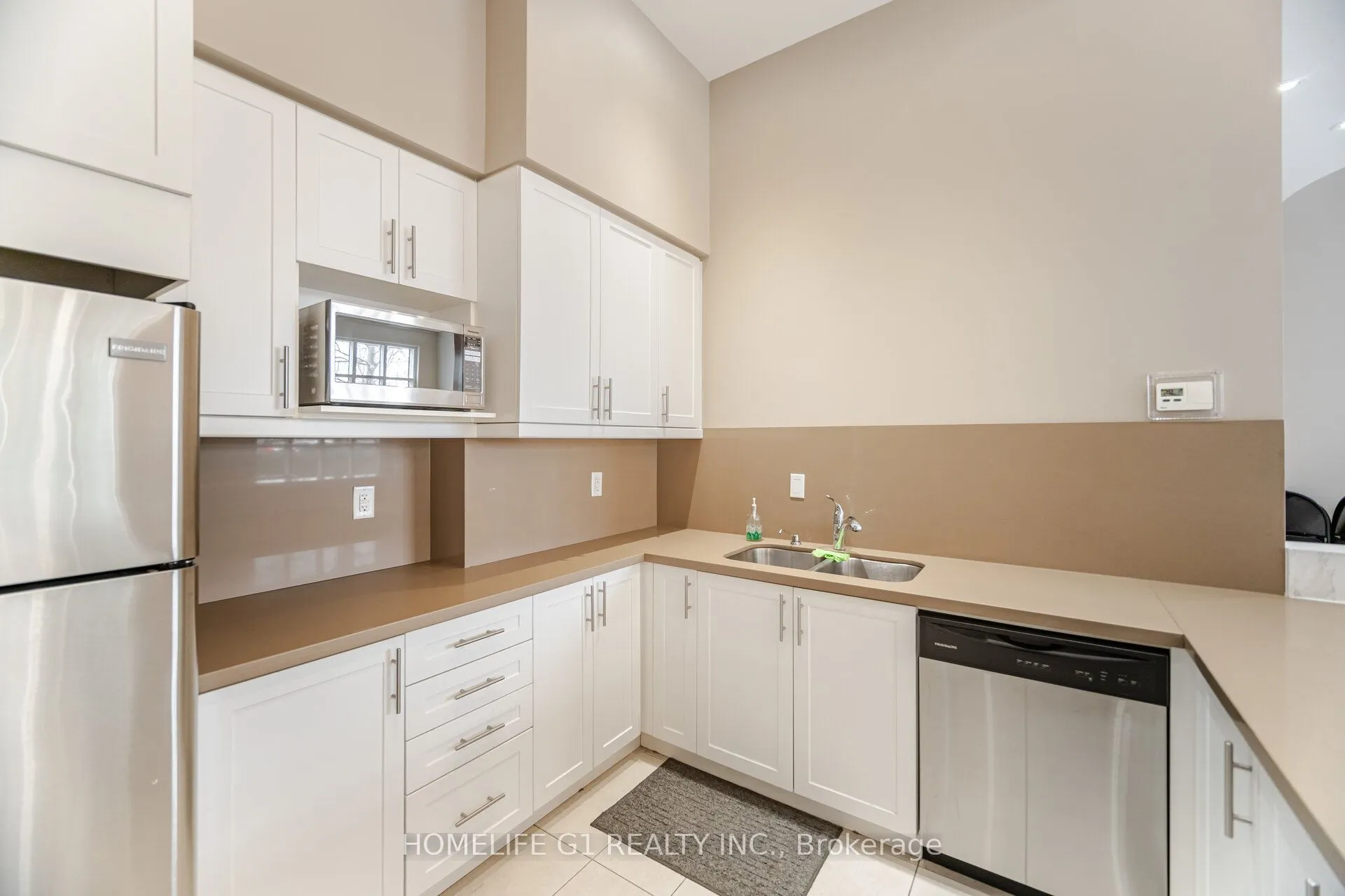 2396 Major Mackenzie Drive #212
