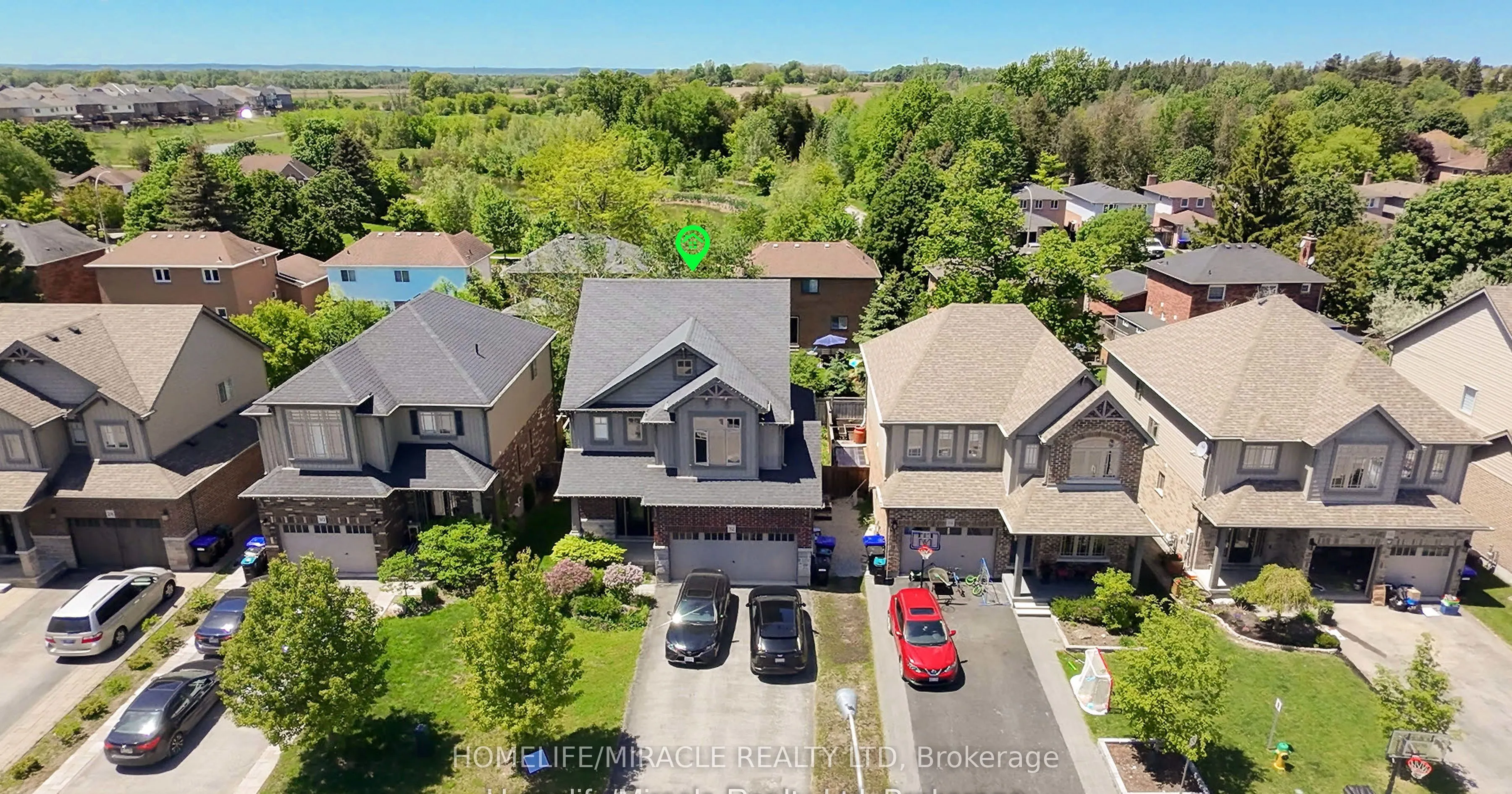 32 Carleton Trail