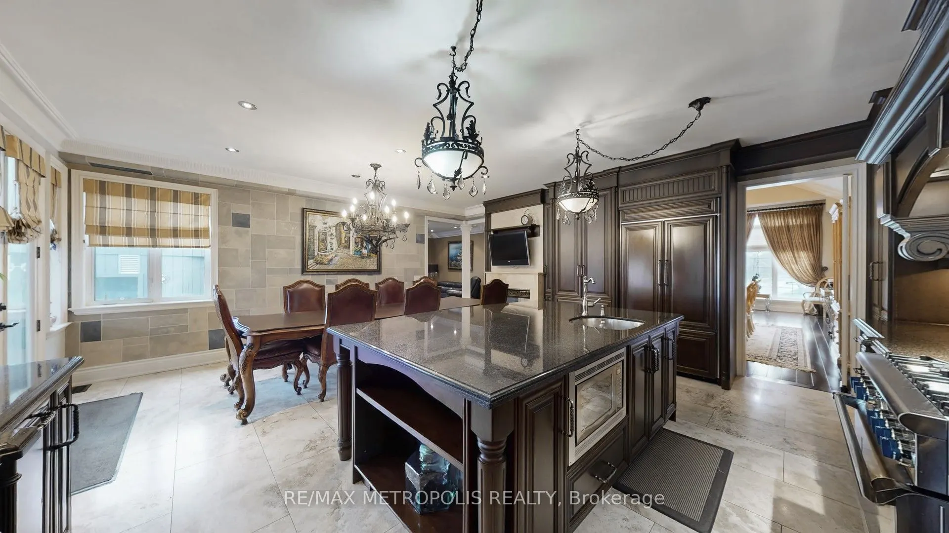 51 Babak Boulevard