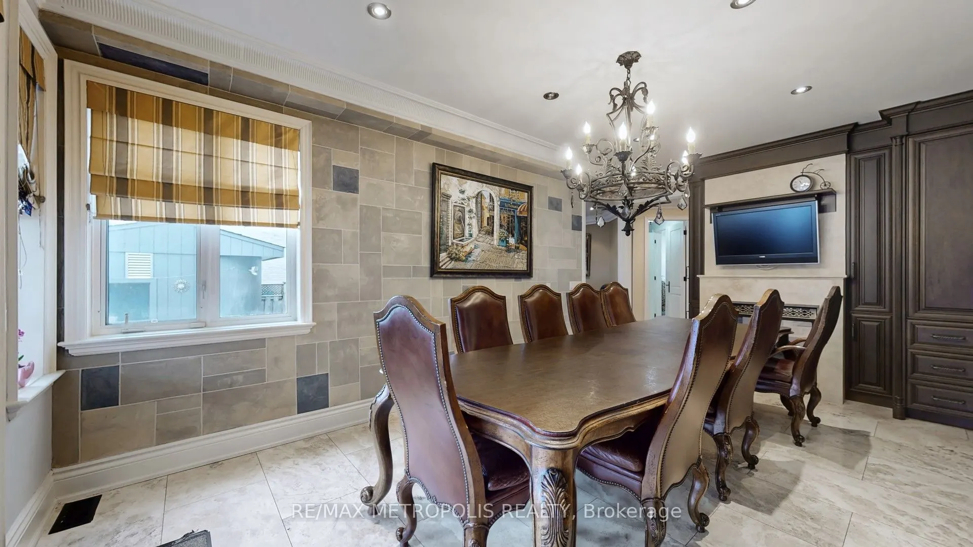 51 Babak Boulevard