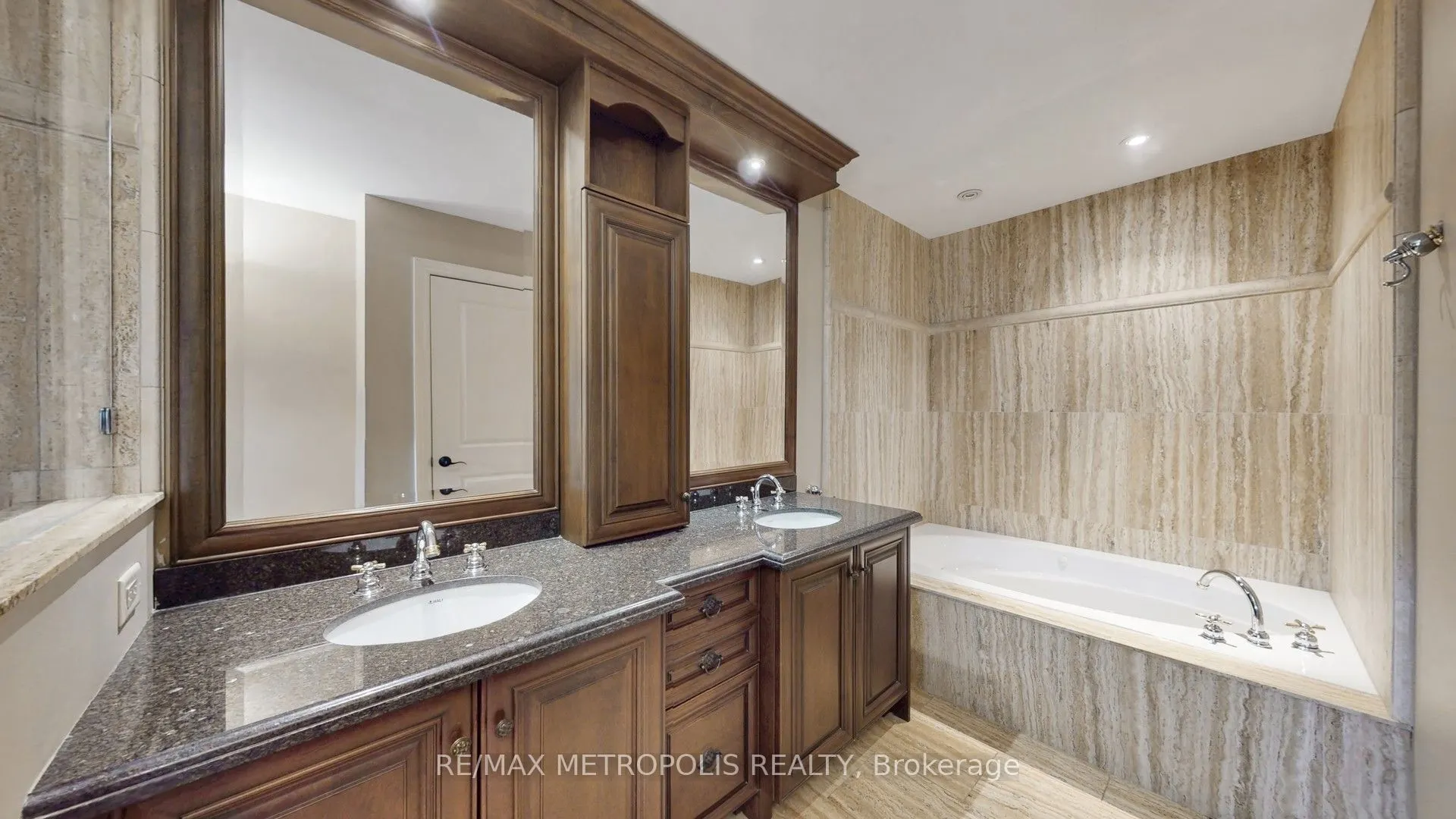 51 Babak Boulevard