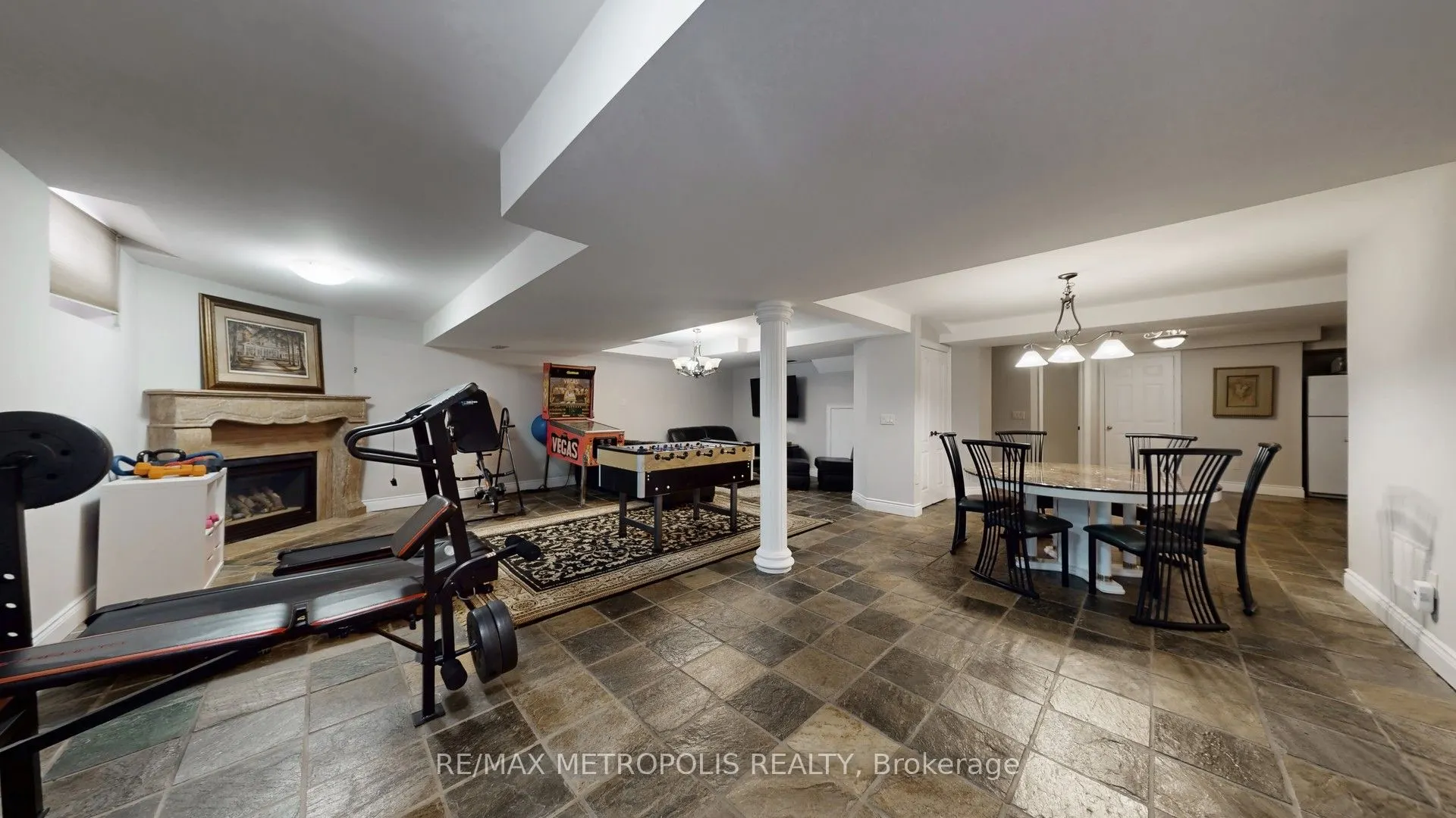 51 Babak Boulevard