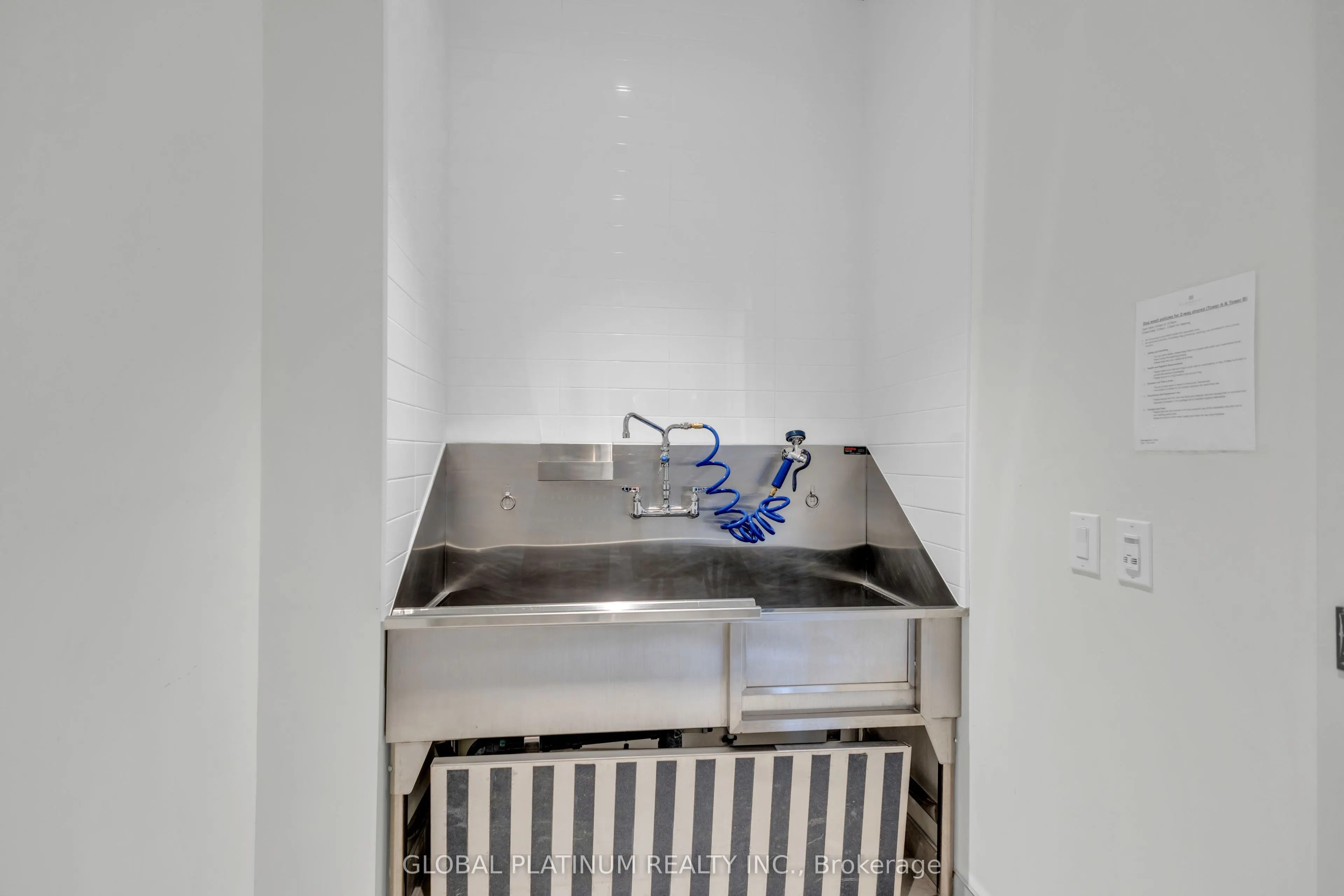 6 David Eyer Road #713