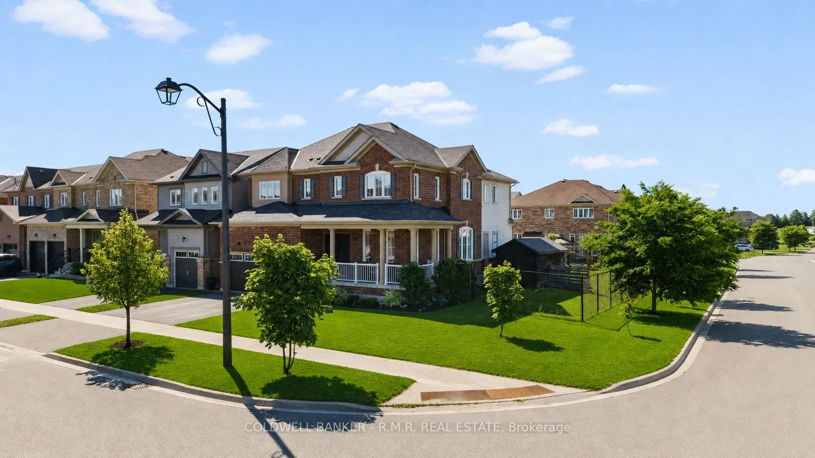 3 Don Hadden Crescent