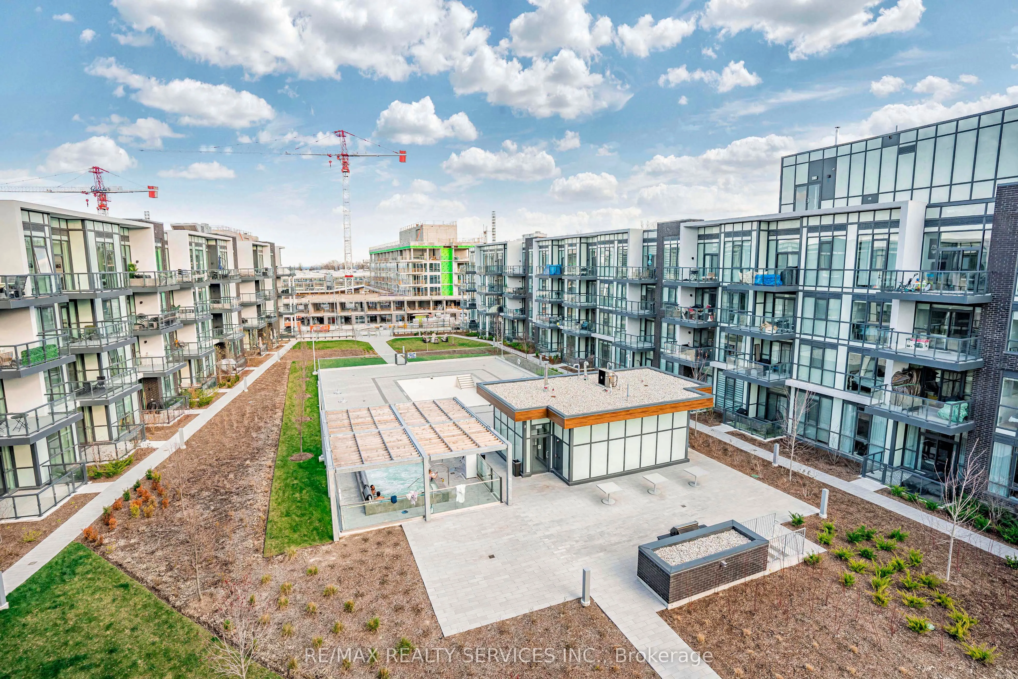415 Sea Ray Avenue #403