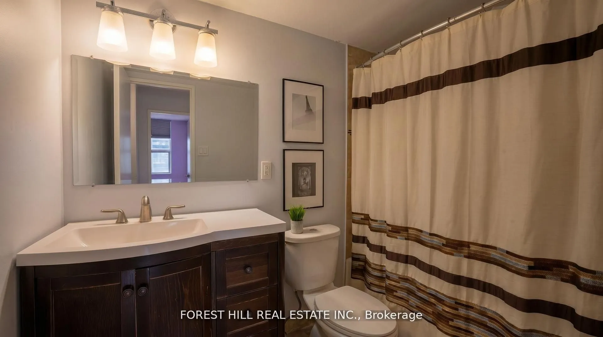180 DUDLEY Avenue #302