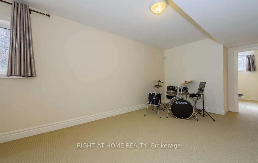 5A Pearson Avenue