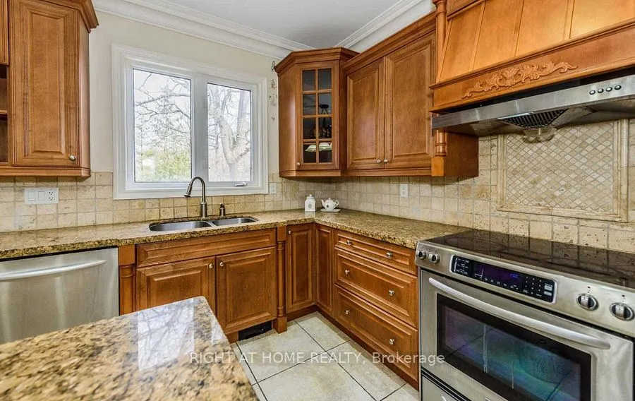5A Pearson Avenue