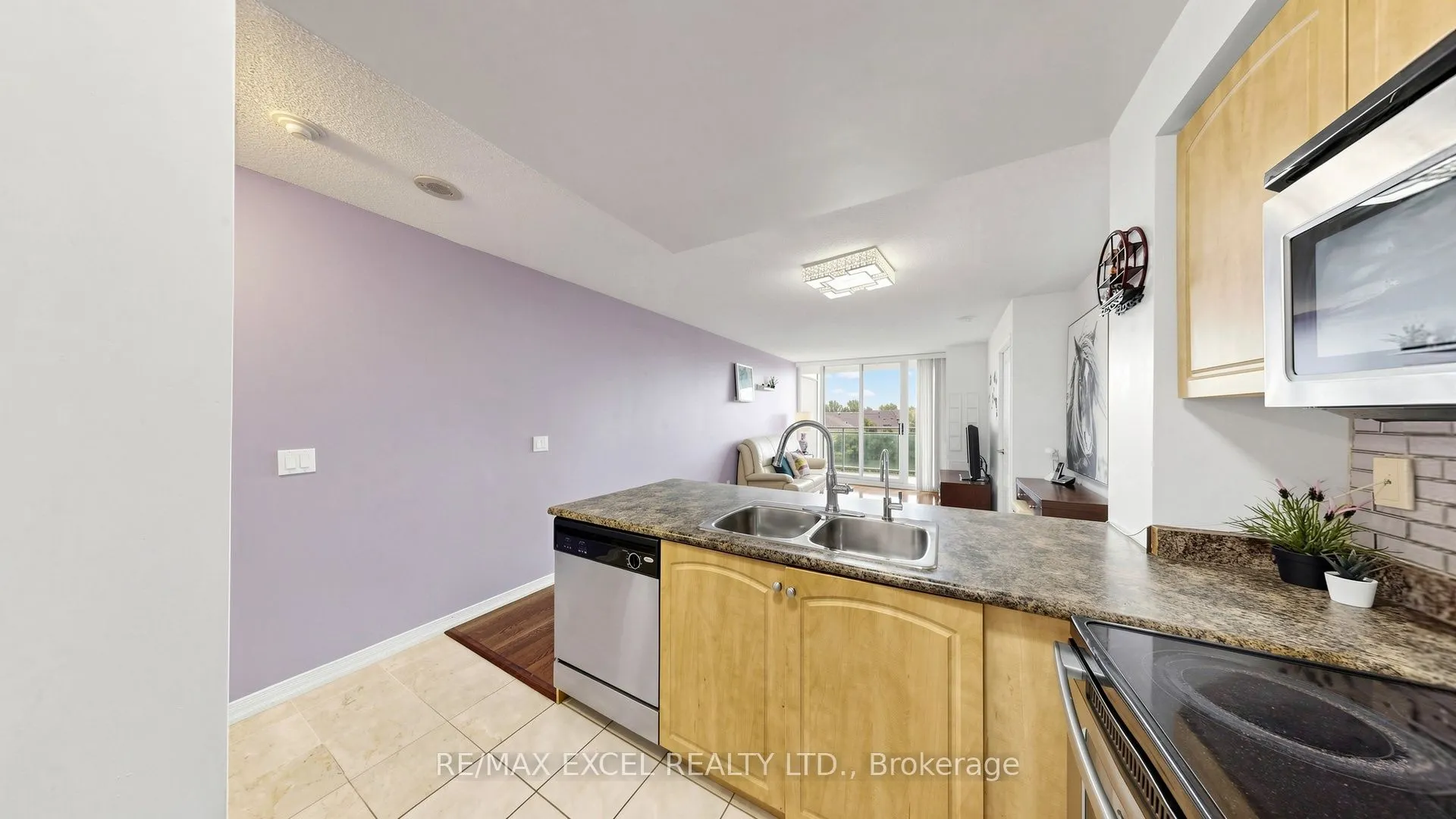 310 Red Maple Road #318