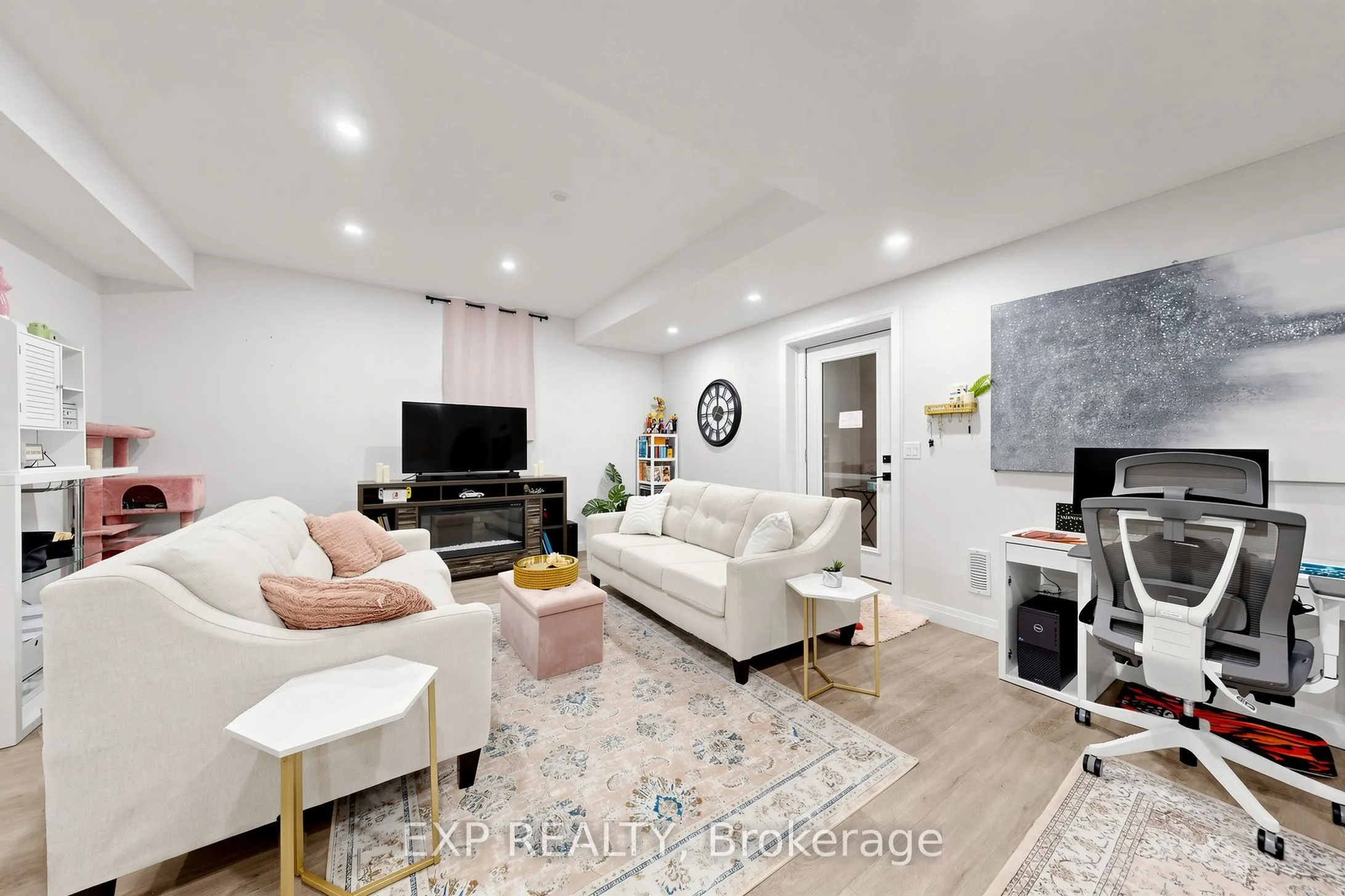 9 Backhouse Drive