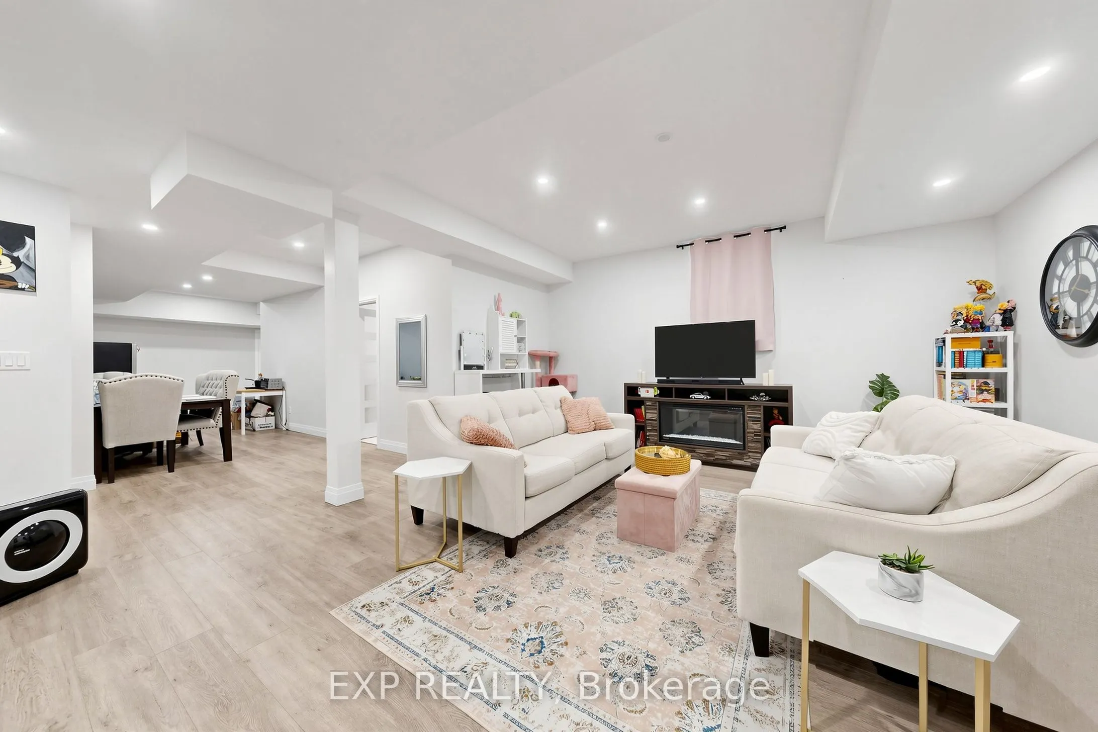 9 Backhouse Drive
